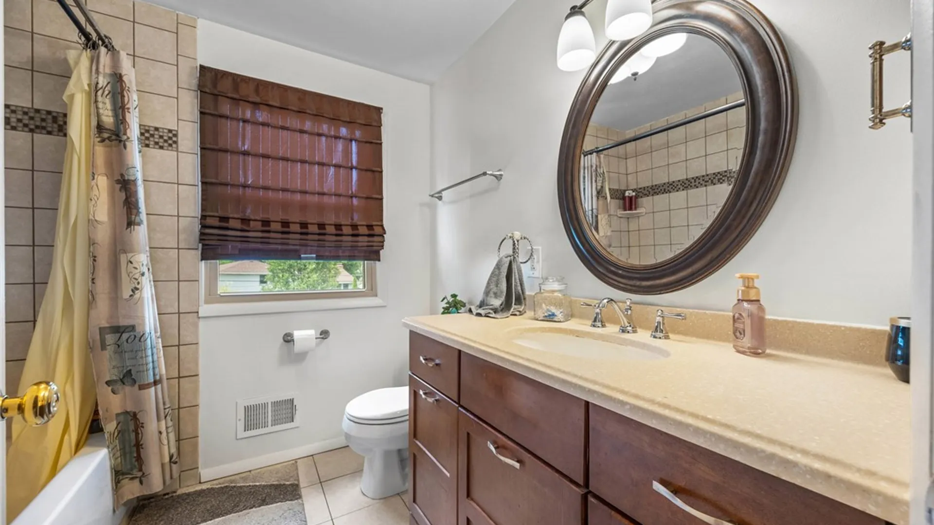 Property at 744 English Road, Greece, NY 14616 24