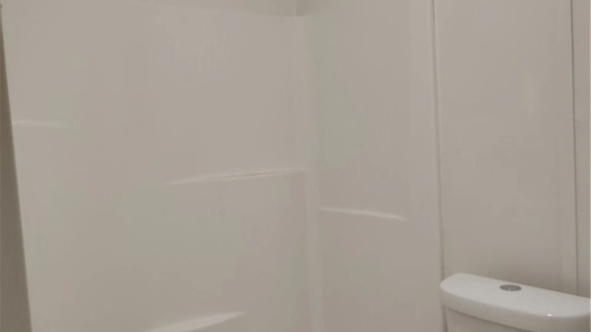 Property at 142 Warrington Road West, Syracuse, NY 13205 21