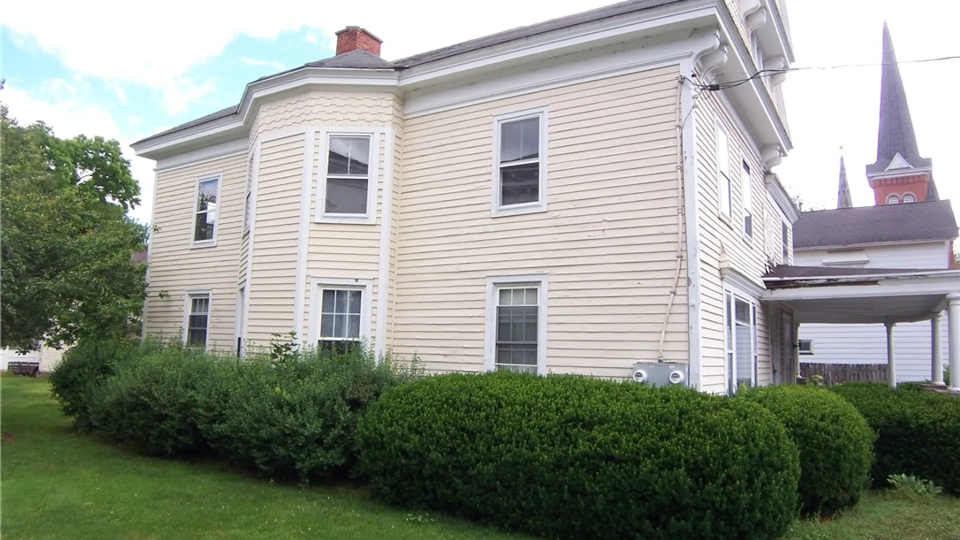 Property at 117 W Main St, Palmyra, NY 14522 2