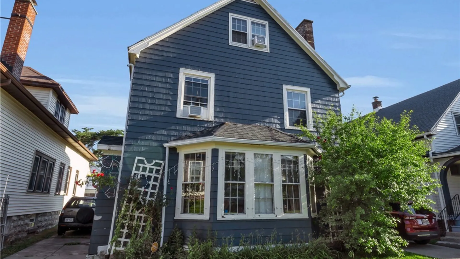 Property at 205 Lasalle Avenue, Buffalo, NY 14214 4