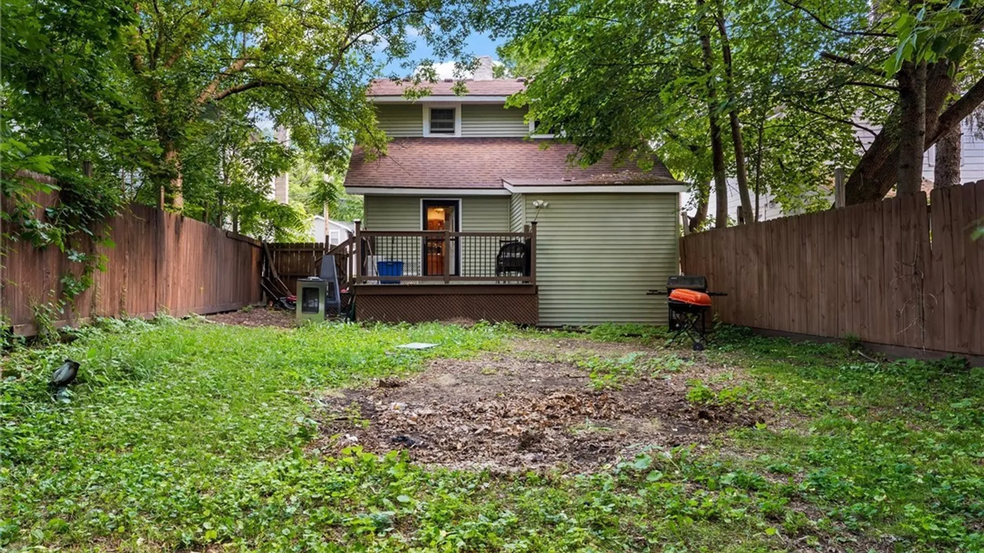 Property at 122 Cortland Place, Syracuse, NY 13207 21