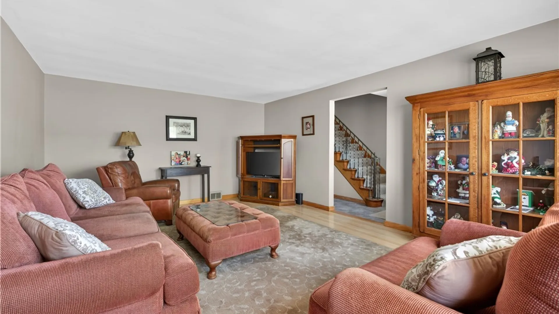 Property at 287 S Shore Blvd, Lackawanna, NY 14218 10