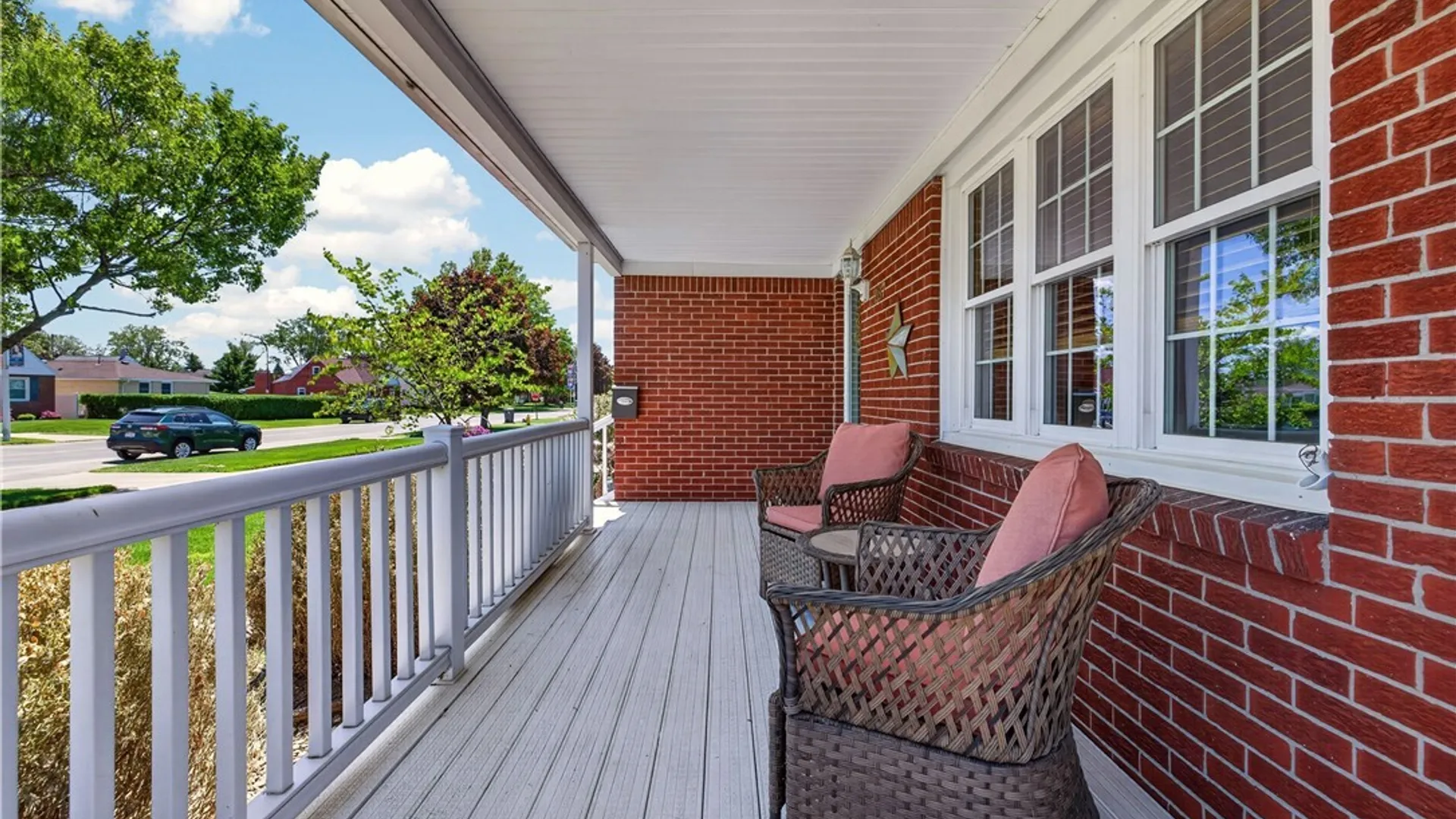 Property at 287 S Shore Blvd, Lackawanna, NY 14218 2
