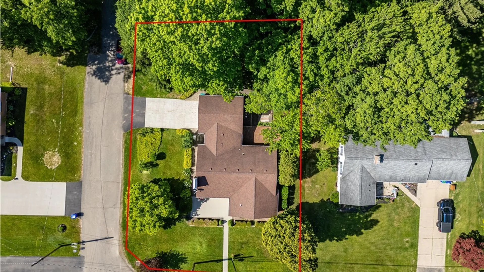 Property at 3922 N Hampton Brook Drive, Hamburg, NY 14075 32