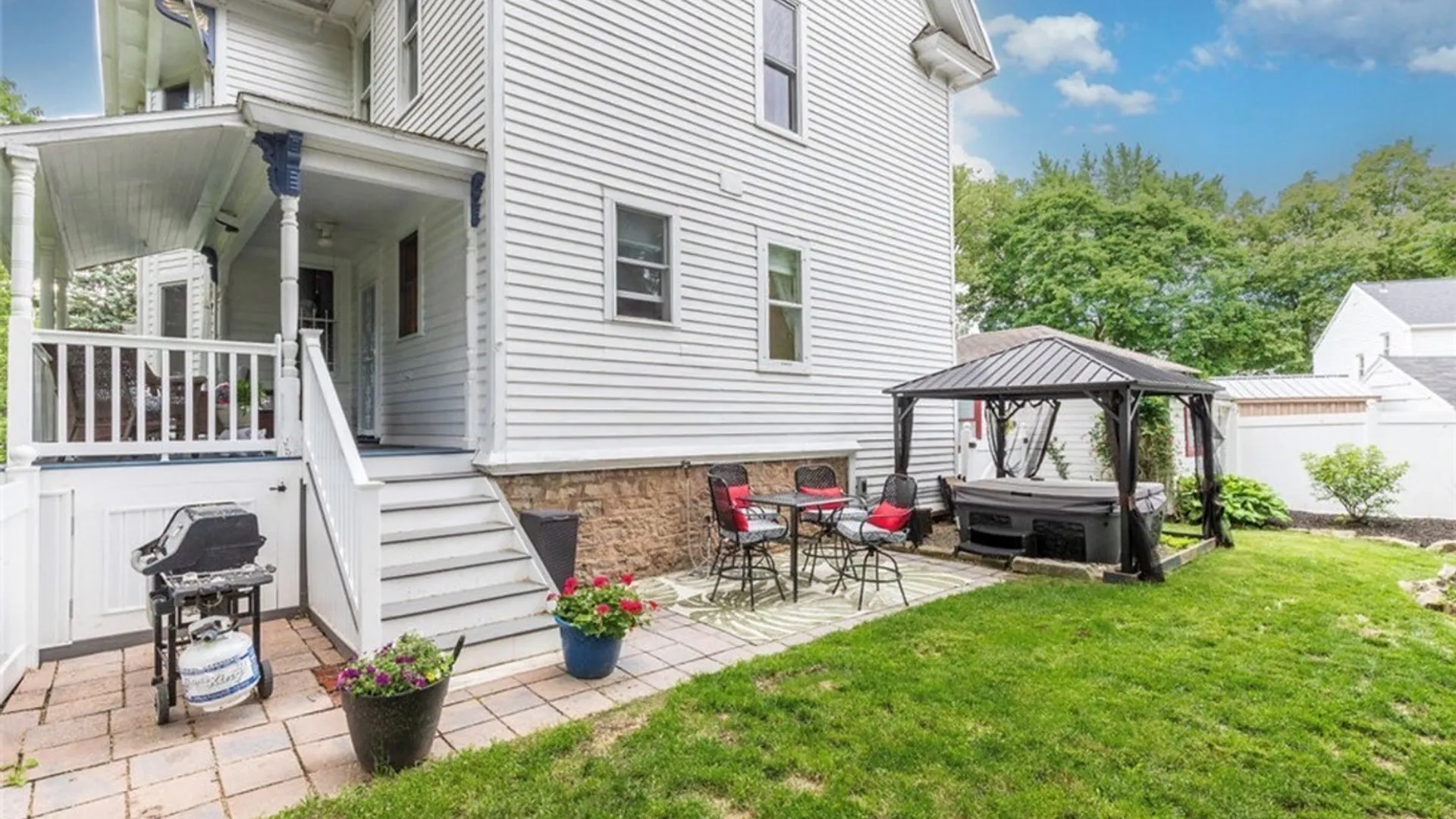 Property at 4808 Lewiston Road, Niagara Falls, NY 14305 44