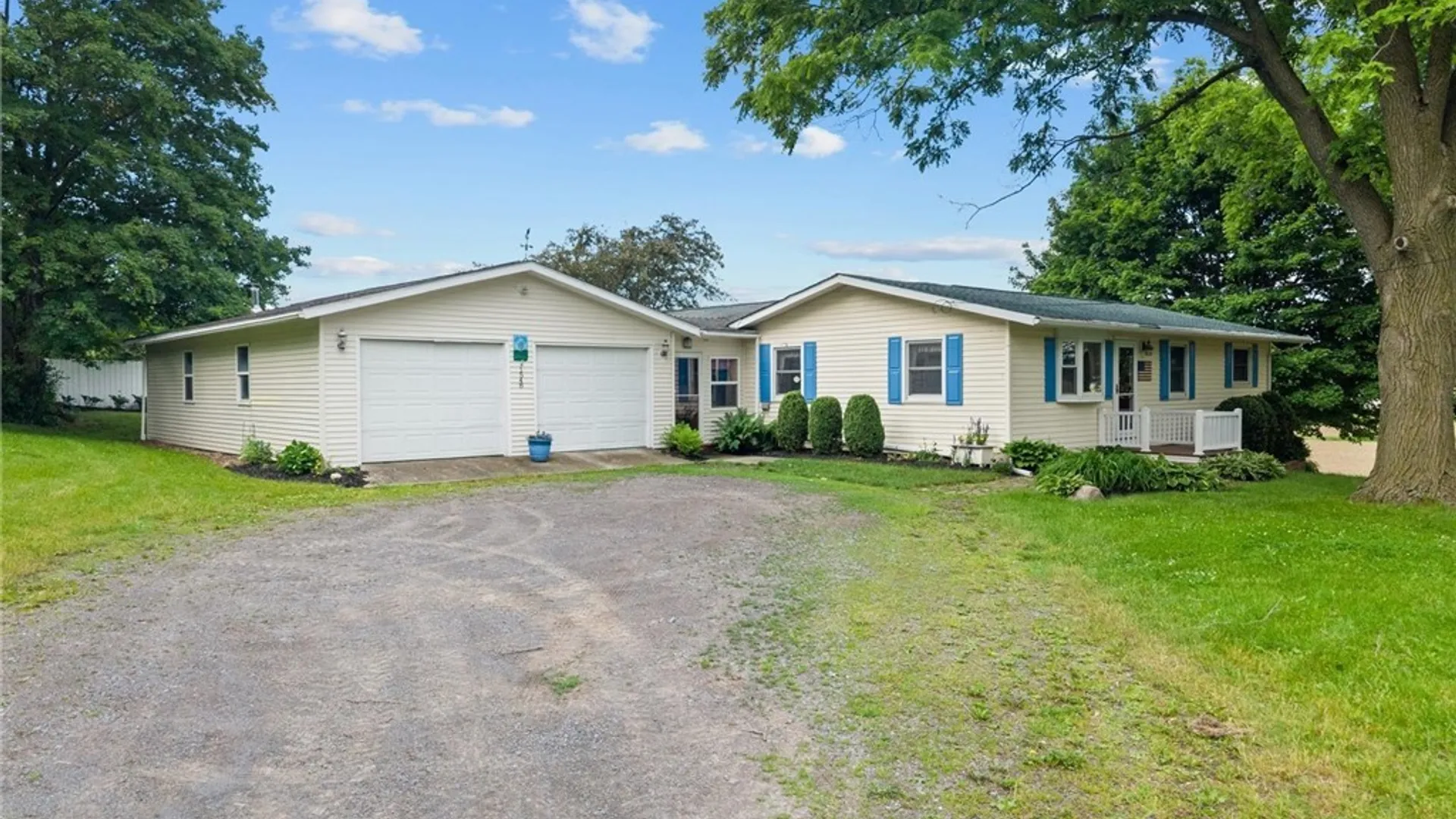 Property at 1548 W Genesee Street Road, Aurelius, NY 13021 2