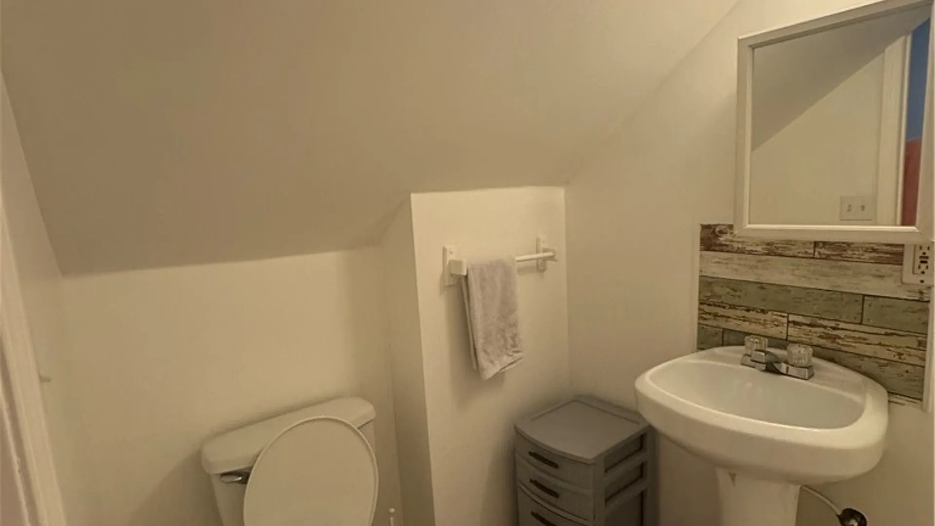 Property at 4444 Main Street, Royalton, NY 14067 15
