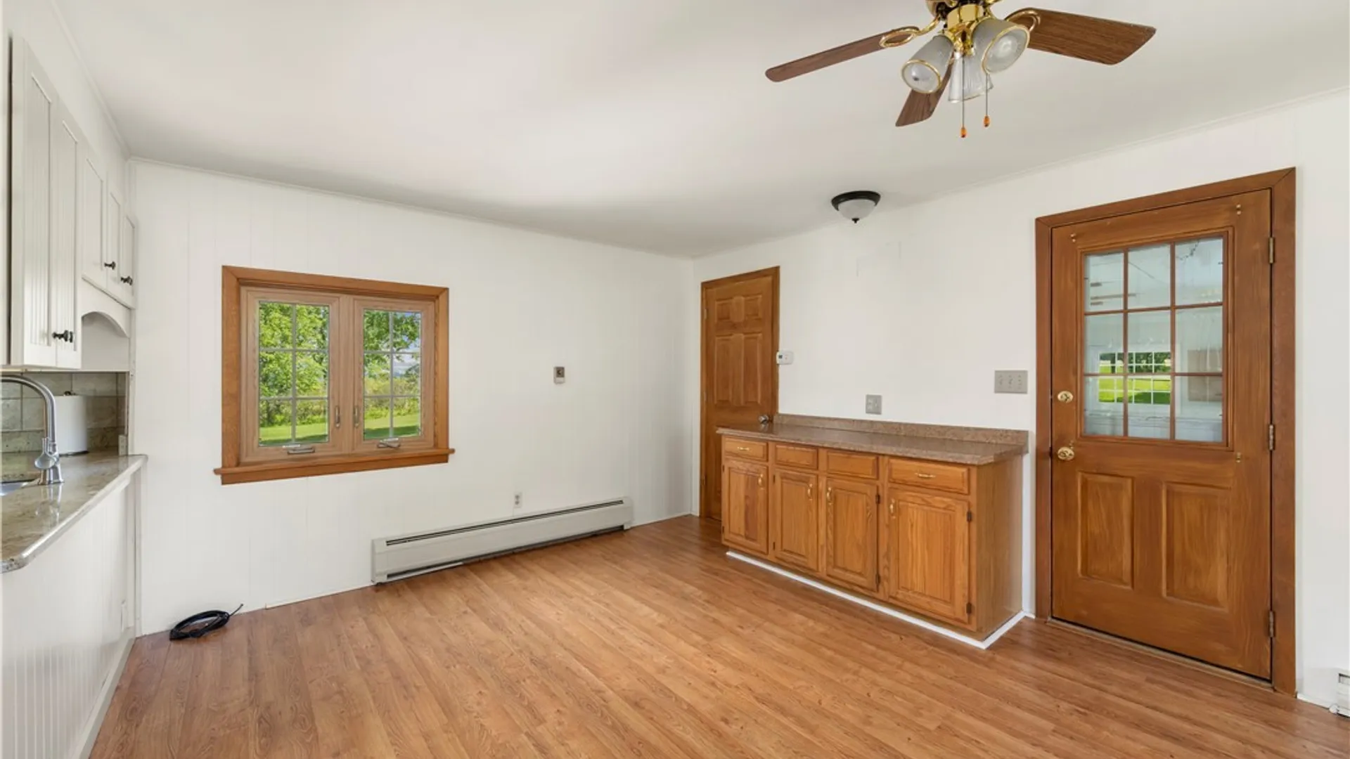 Property at 6 Lloyds Lane, New Hartford, NY 13413 19