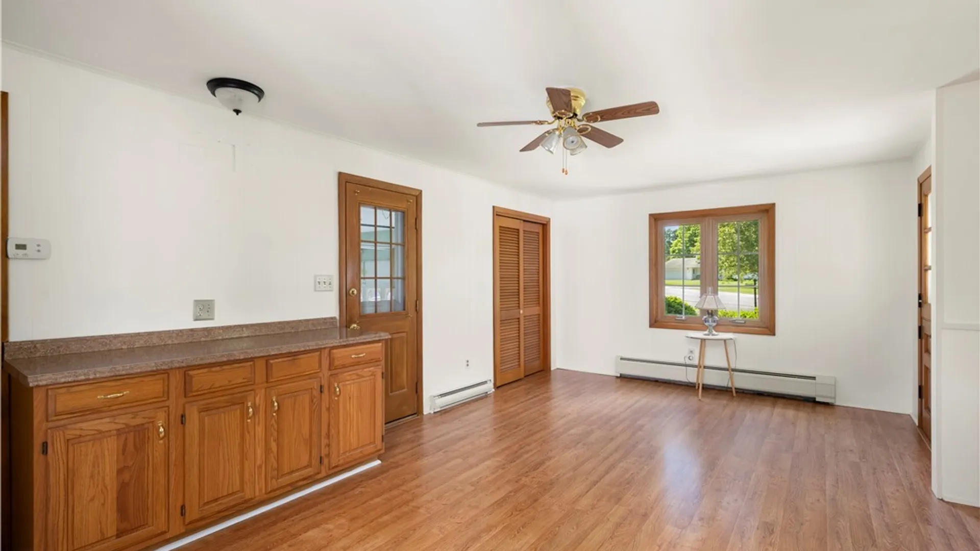 Property at 6 Lloyds Lane, New Hartford, NY 13413 20