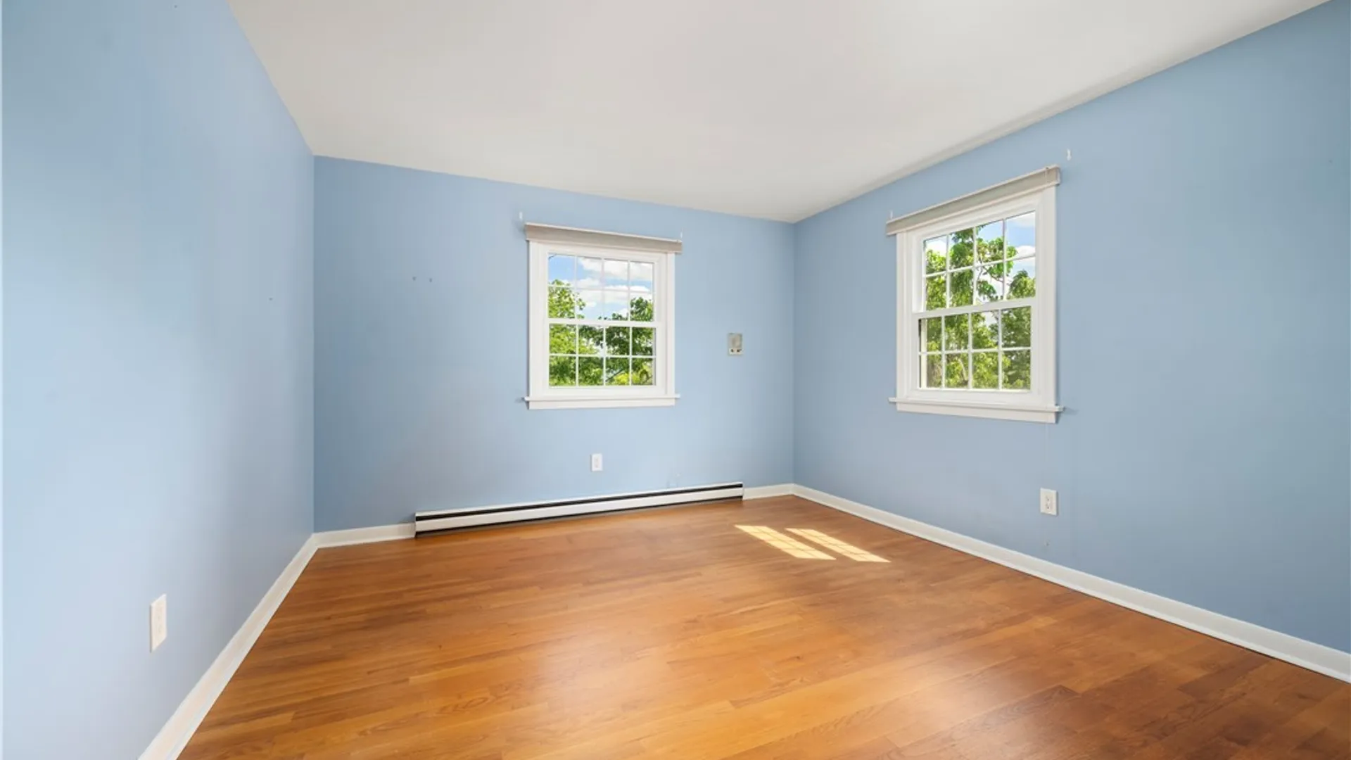 Property at 6 Lloyds Lane, New Hartford, NY 13413 36