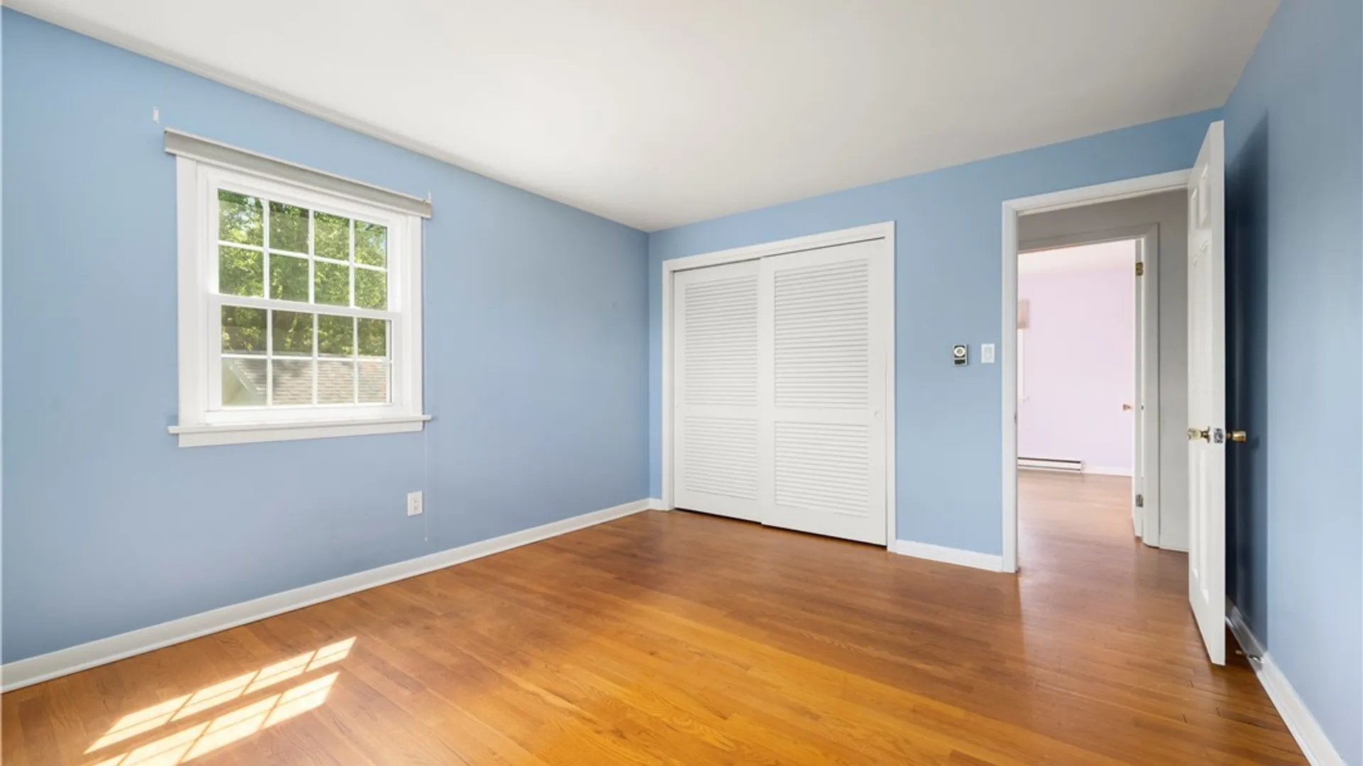 Property at 6 Lloyds Lane, New Hartford, NY 13413 37
