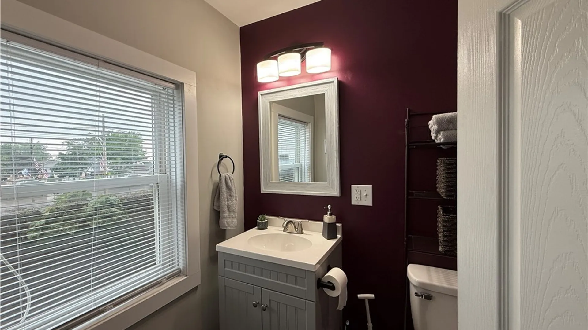 Property at 130 W 3rd Street, Oswego, NY 13126 10