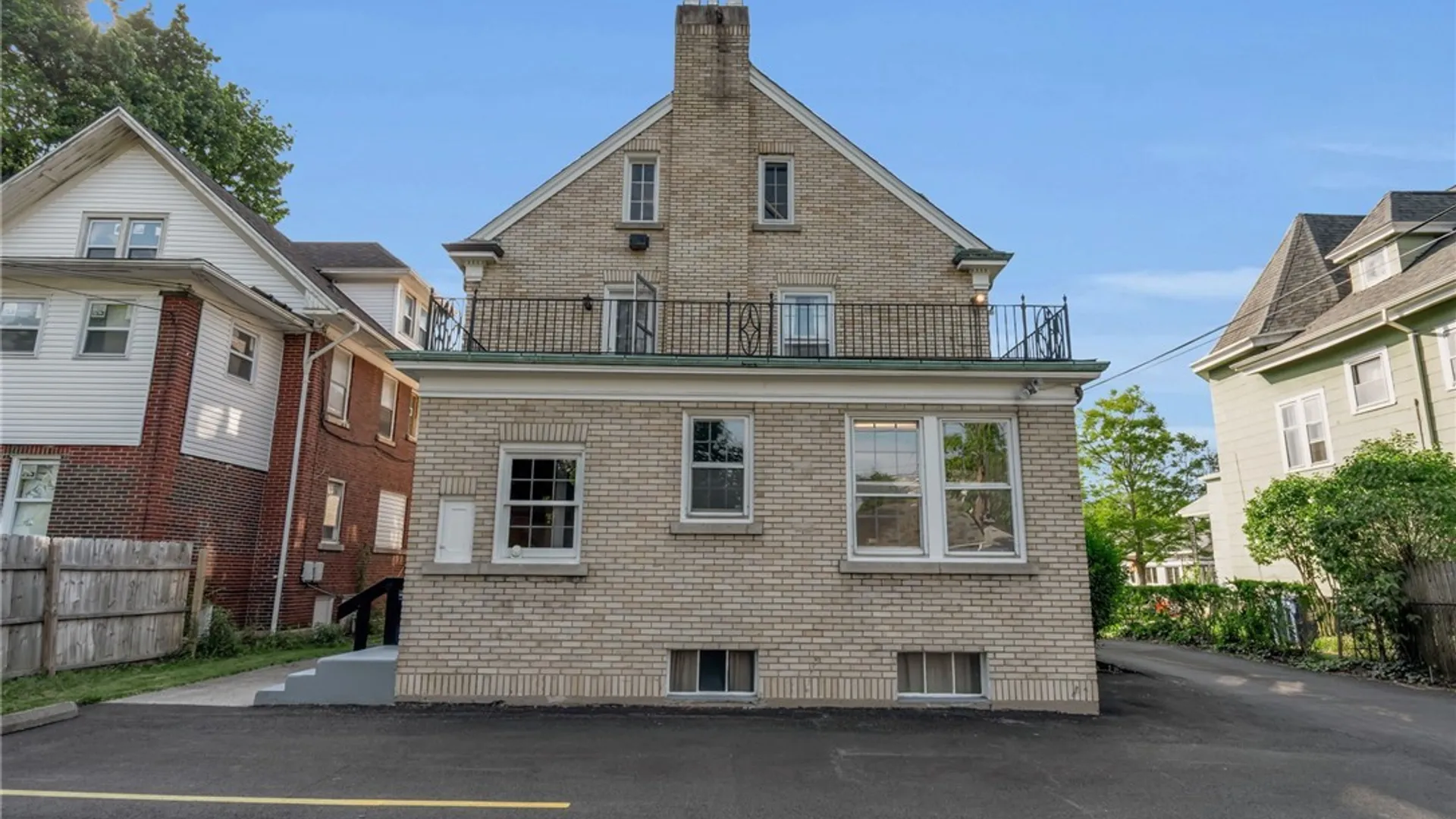 Property at 2740 Main Street, Buffalo, NY 14214 4