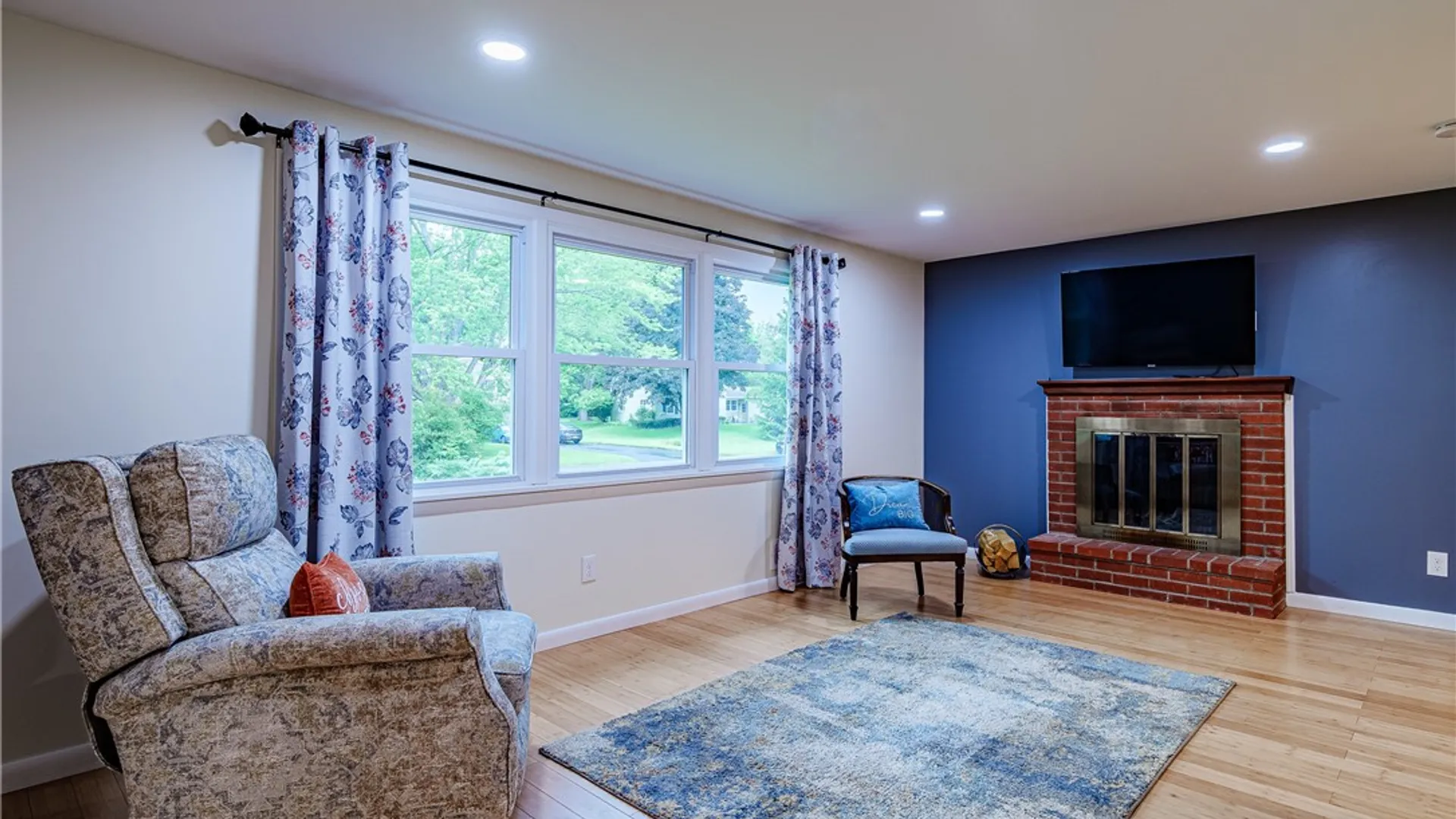 Property at 25 Redwood Drive, Penfield, NY 14526 12