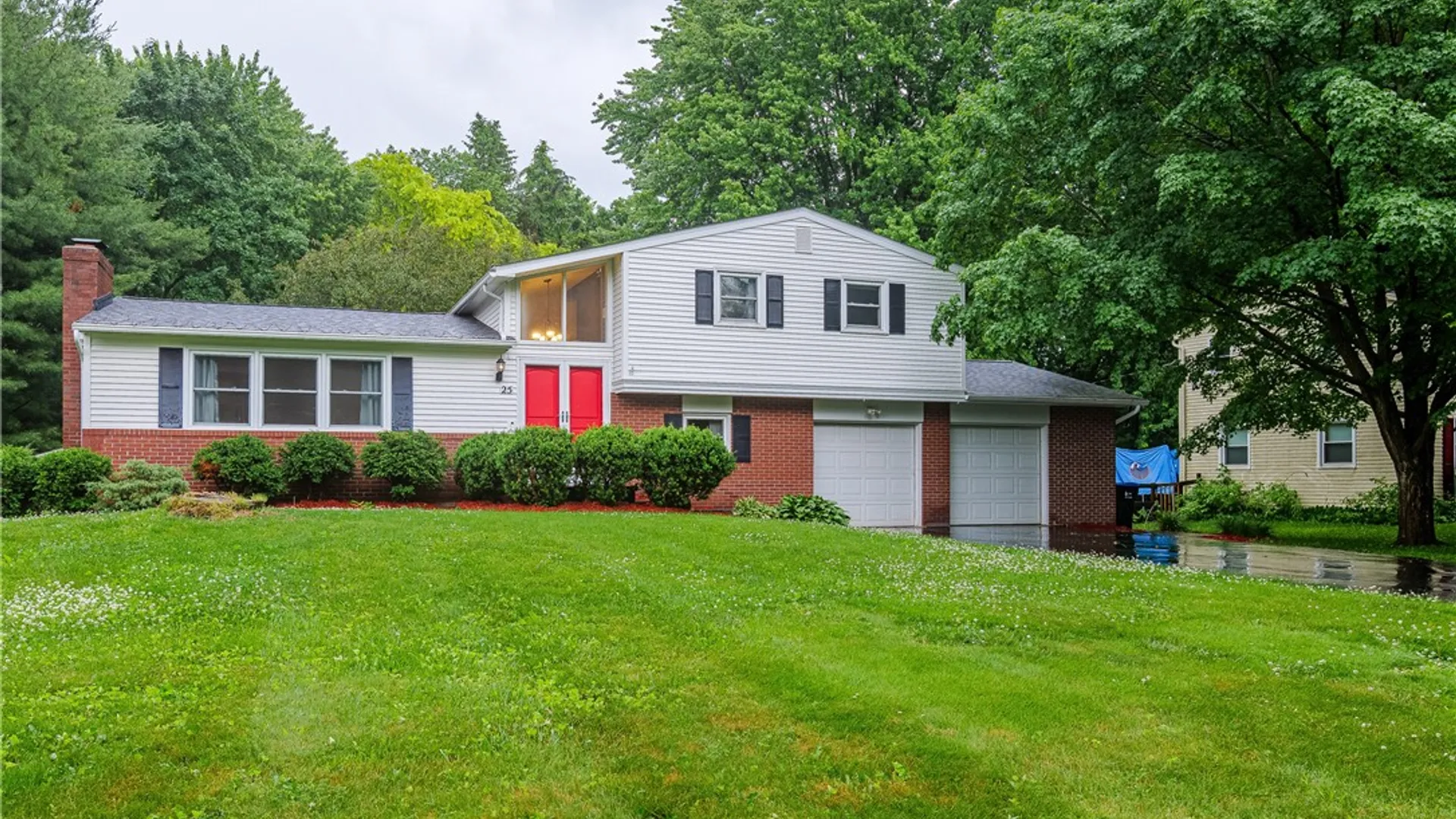 Property at 25 Redwood Drive, Penfield, NY 14526 2