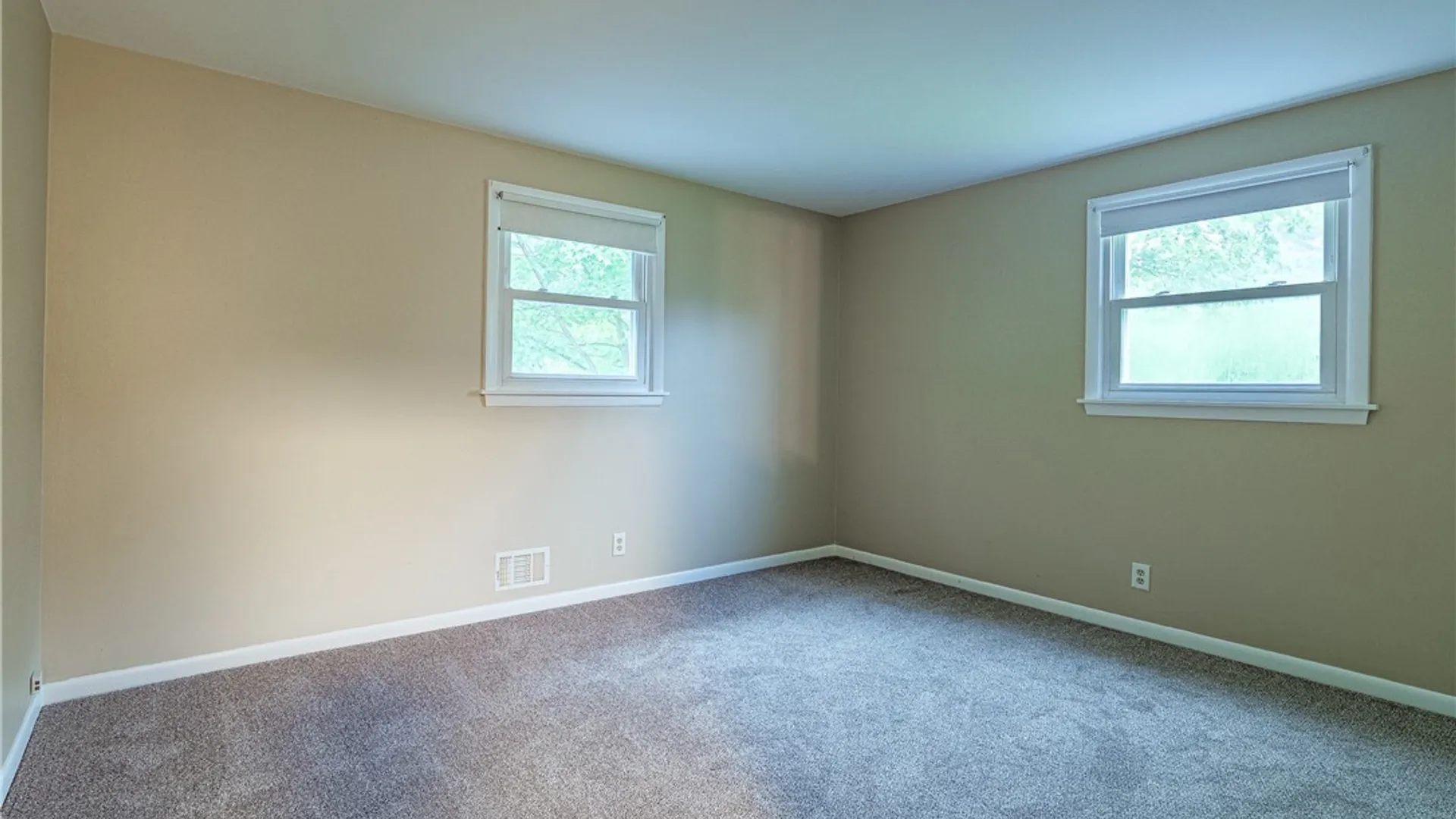 Property at 25 Redwood Drive, Penfield, NY 14526 27