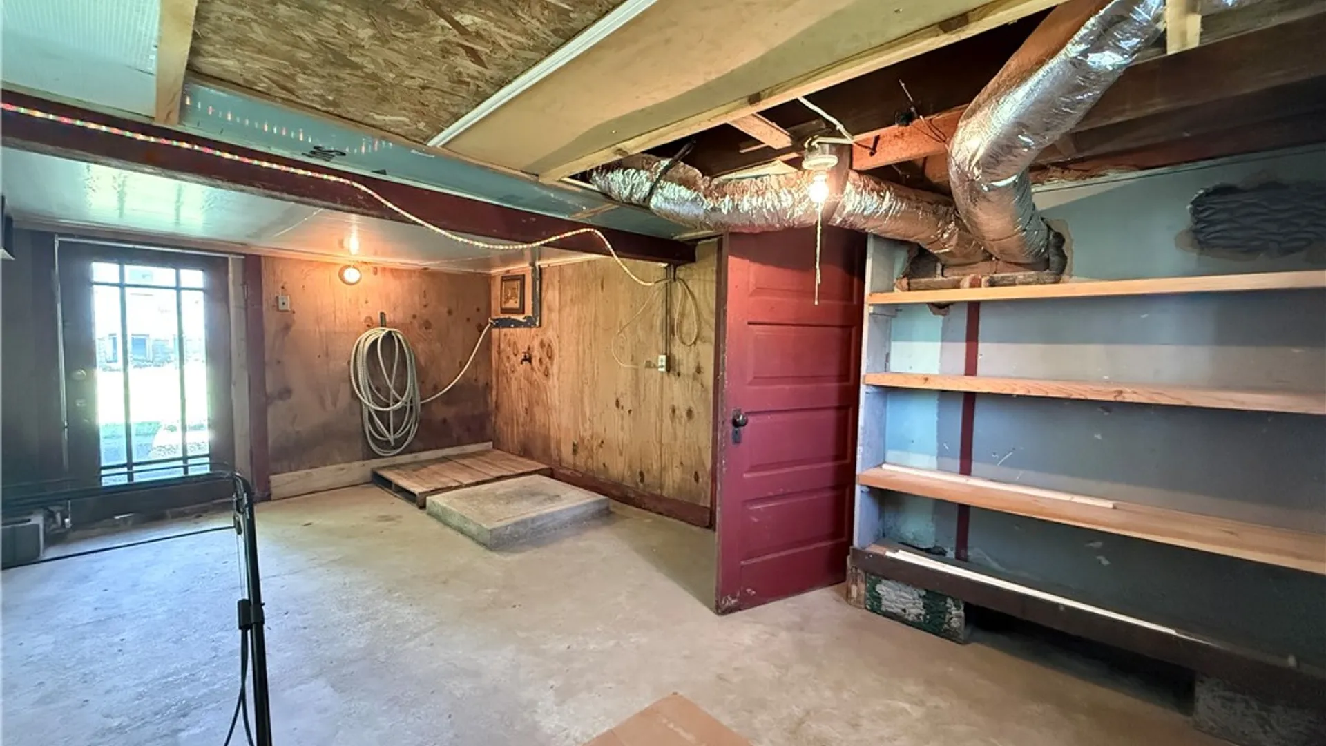 Property at 137 Rockland Avenue, Bradford City, PA 16701 25