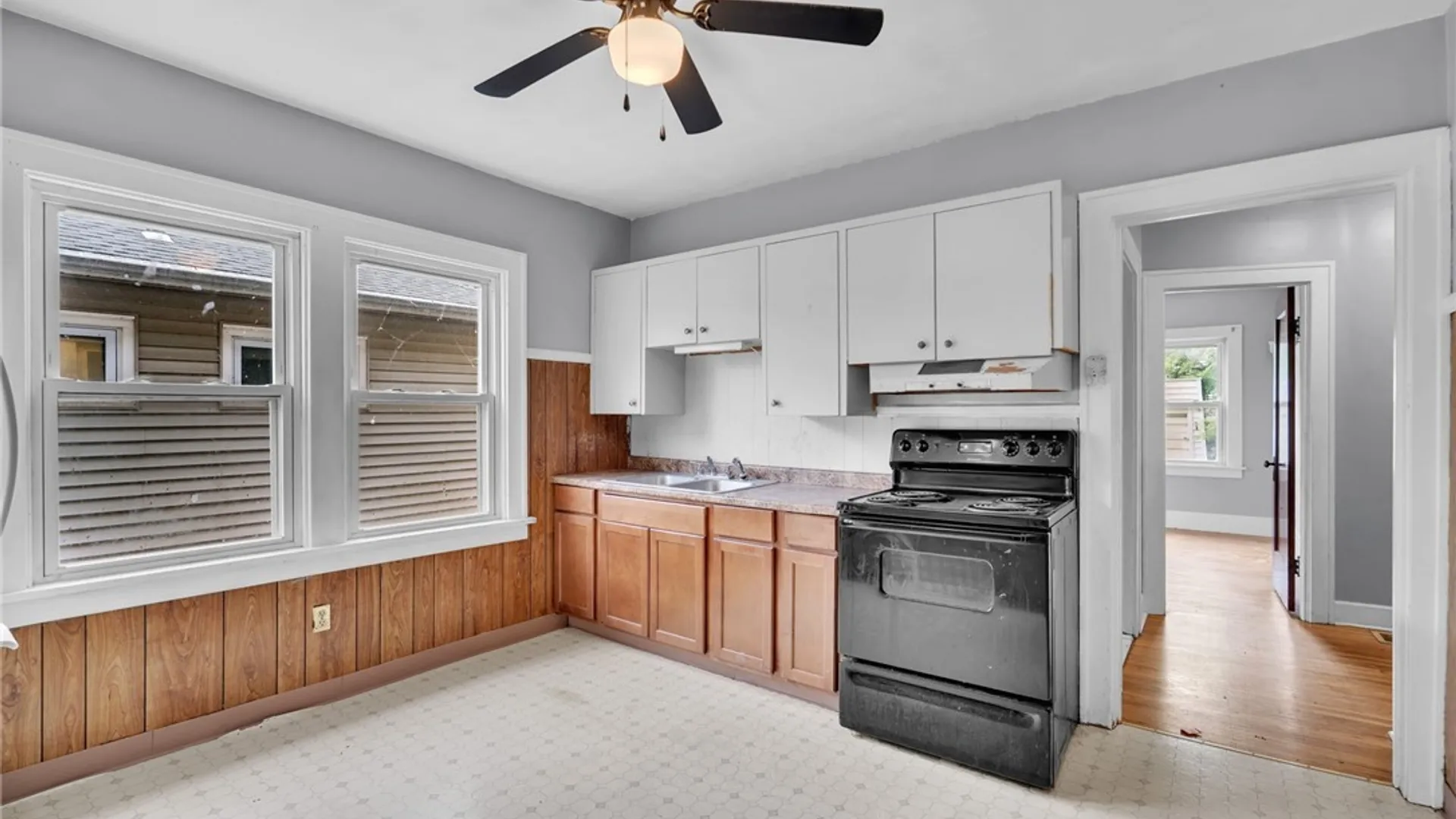 Property at 105 Ontario Street, Buffalo, NY 14207 11