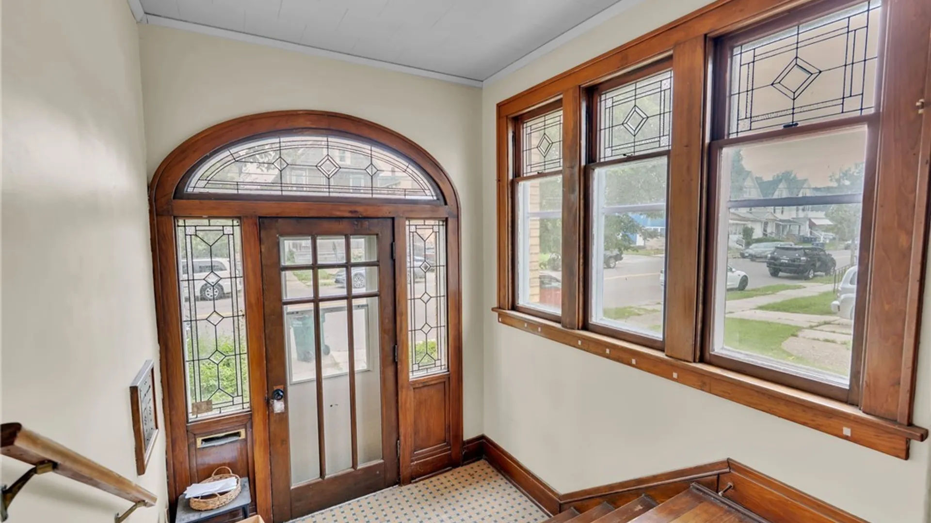 Property at 105 Ontario Street, Buffalo, NY 14207 2