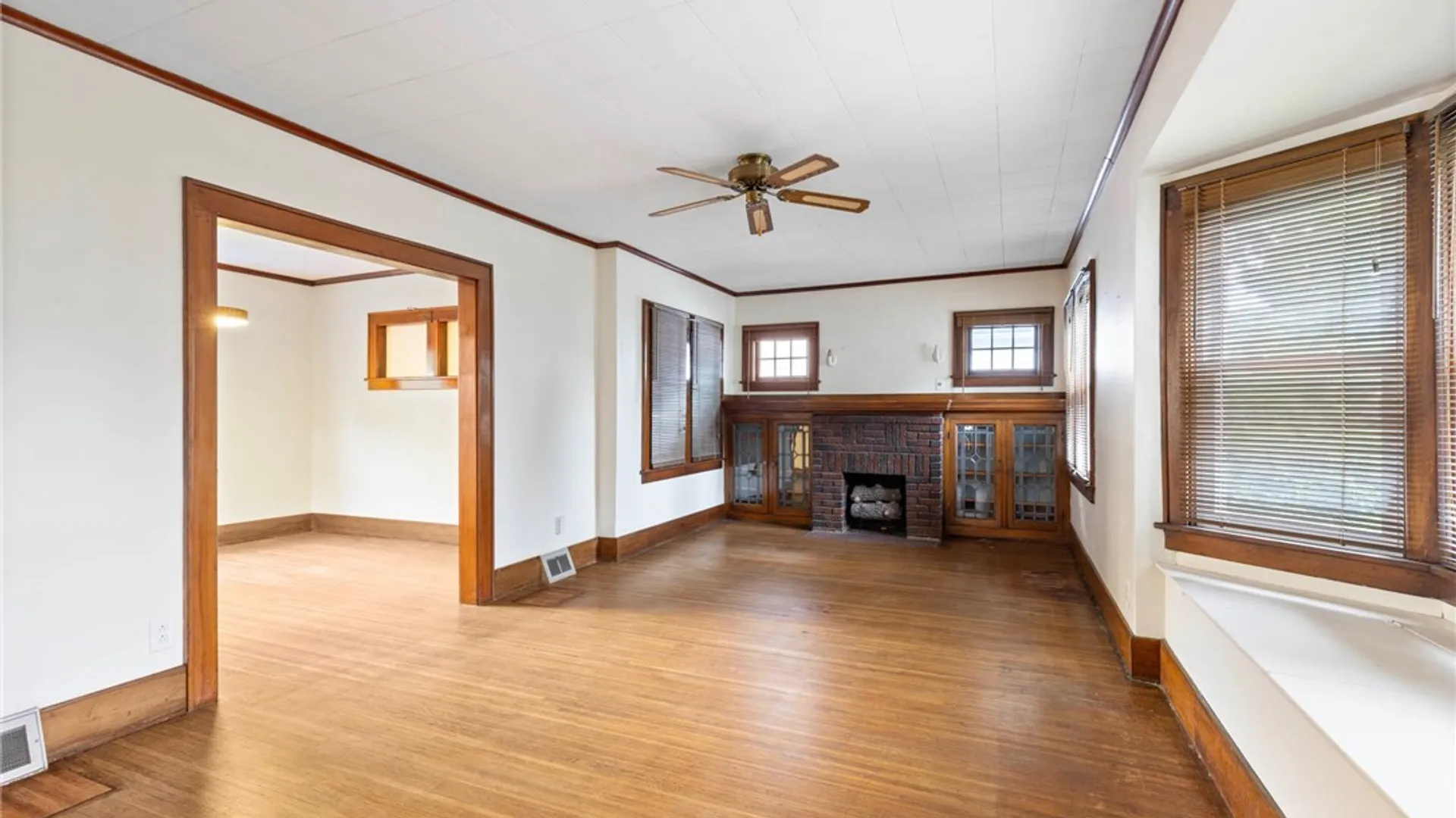 Property at 390 Tarrington Road, Irondequoit, NY 14609 14