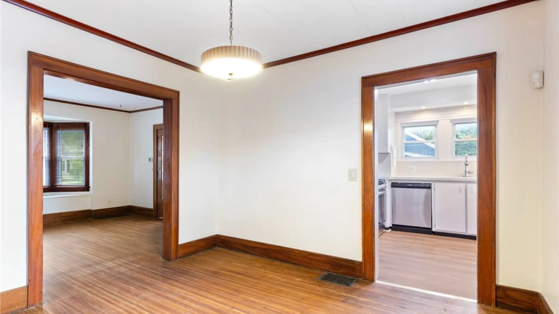 Property at 390 Tarrington Road, Irondequoit, NY 14609 9