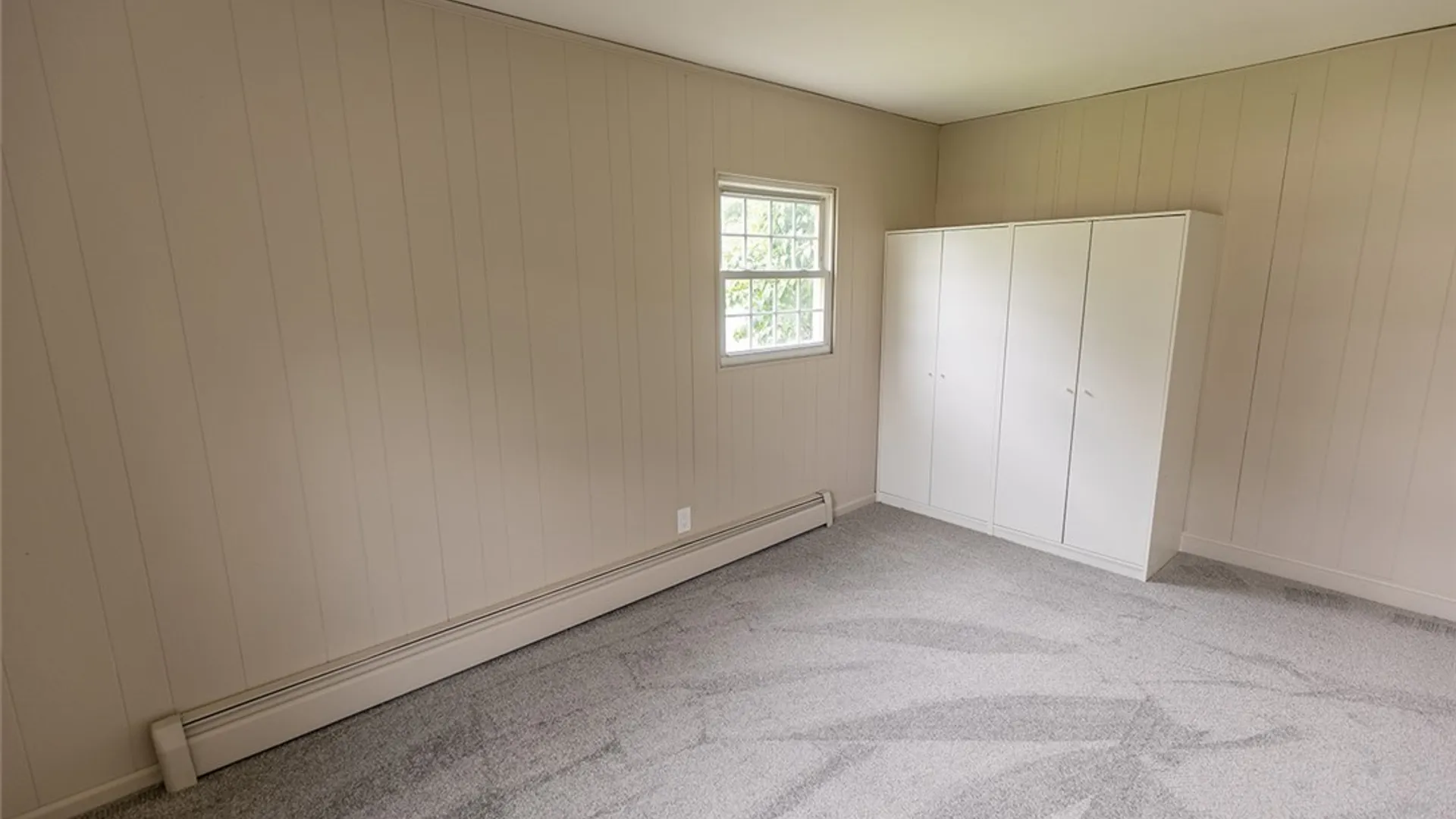 Property at 5350 Vineyard Drive, Clay, NY 13041 23