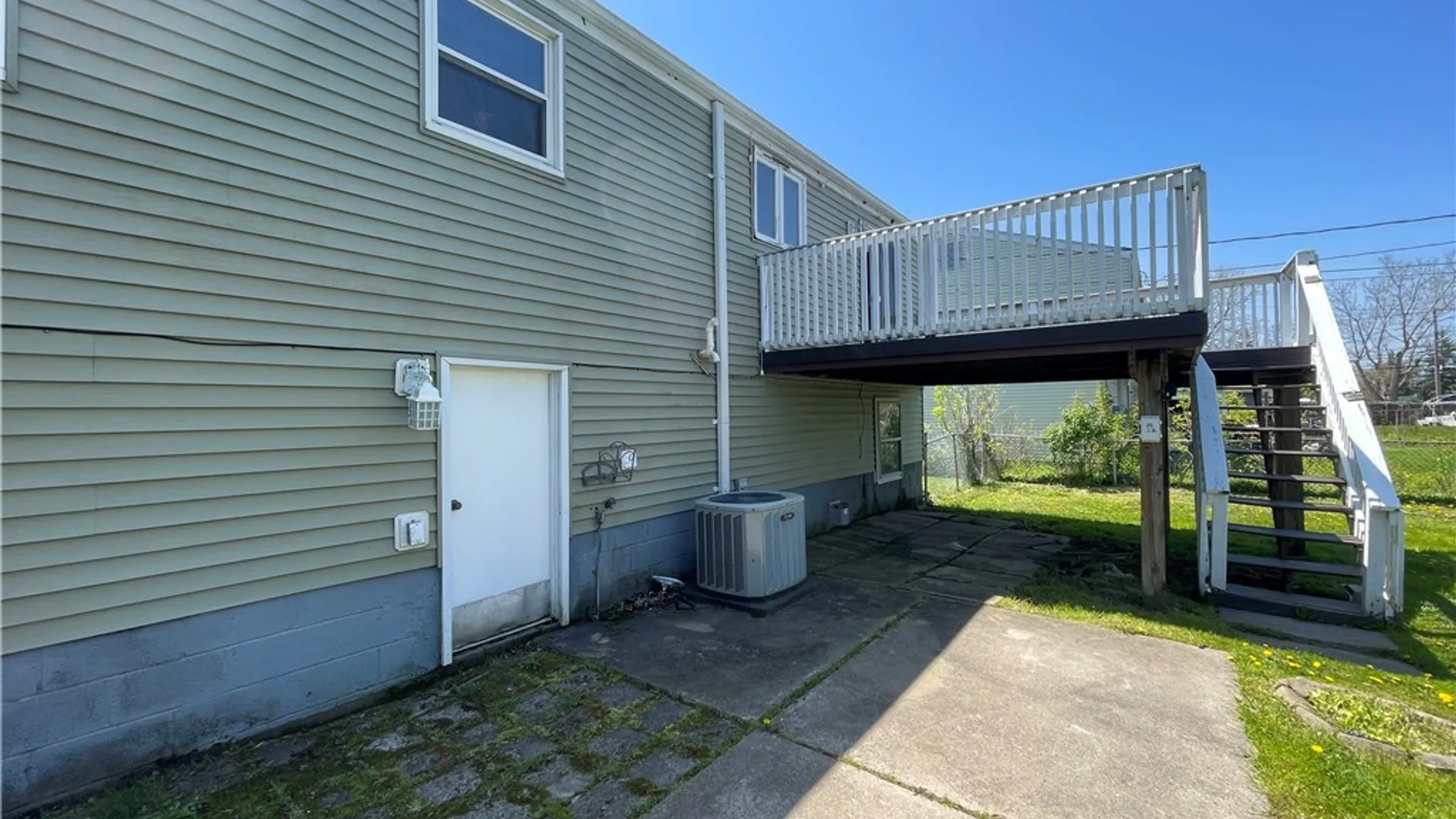 Property at 16 W Klein Road, Amherst, NY 14221 19
