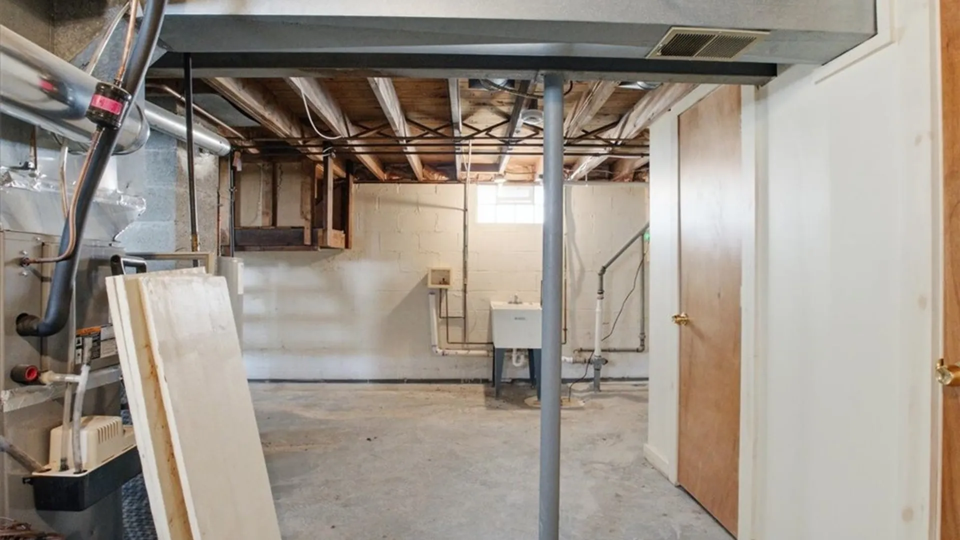 Property at 222 Englewood Avenue, Buffalo, NY 14214 27