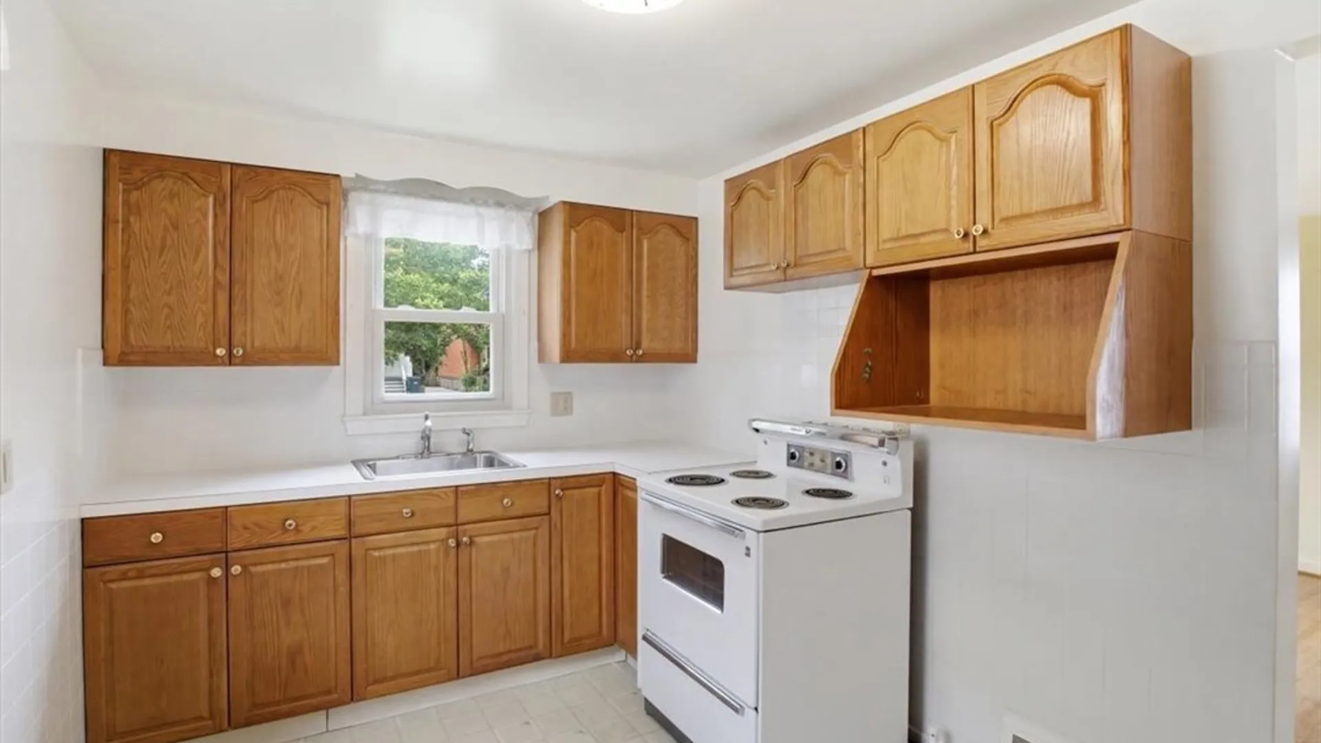 Property at 222 Englewood Avenue, Buffalo, NY 14214 5