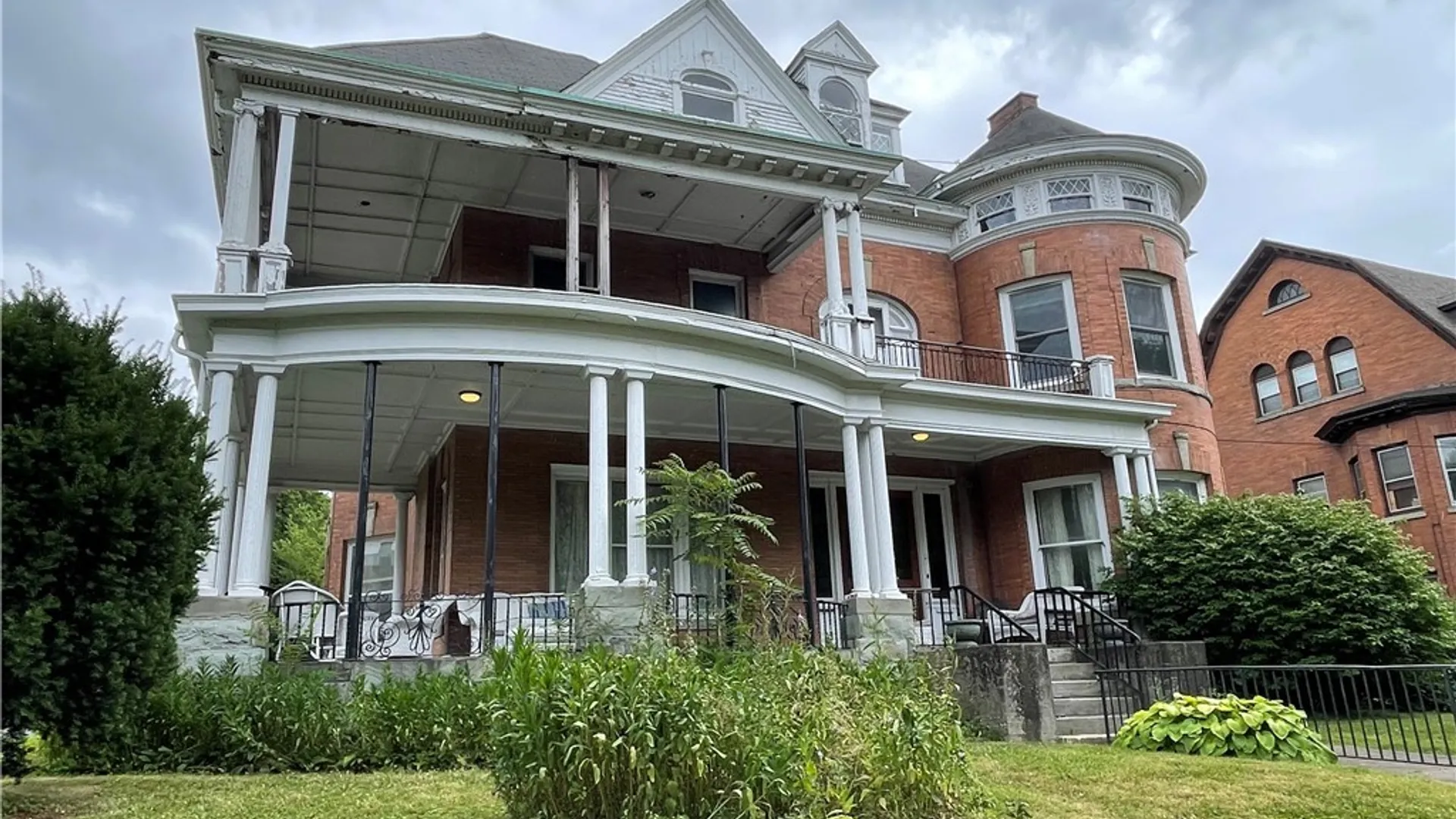 Property at 702 Danforth Street, Syracuse, NY 13208 2