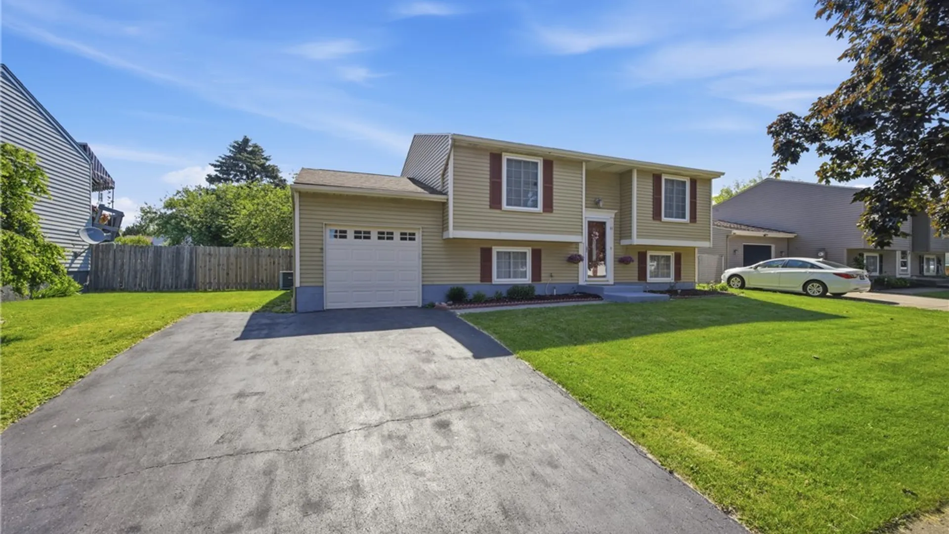 Property at 49 Thornwood Drive, Cheektowaga, NY 14227 33