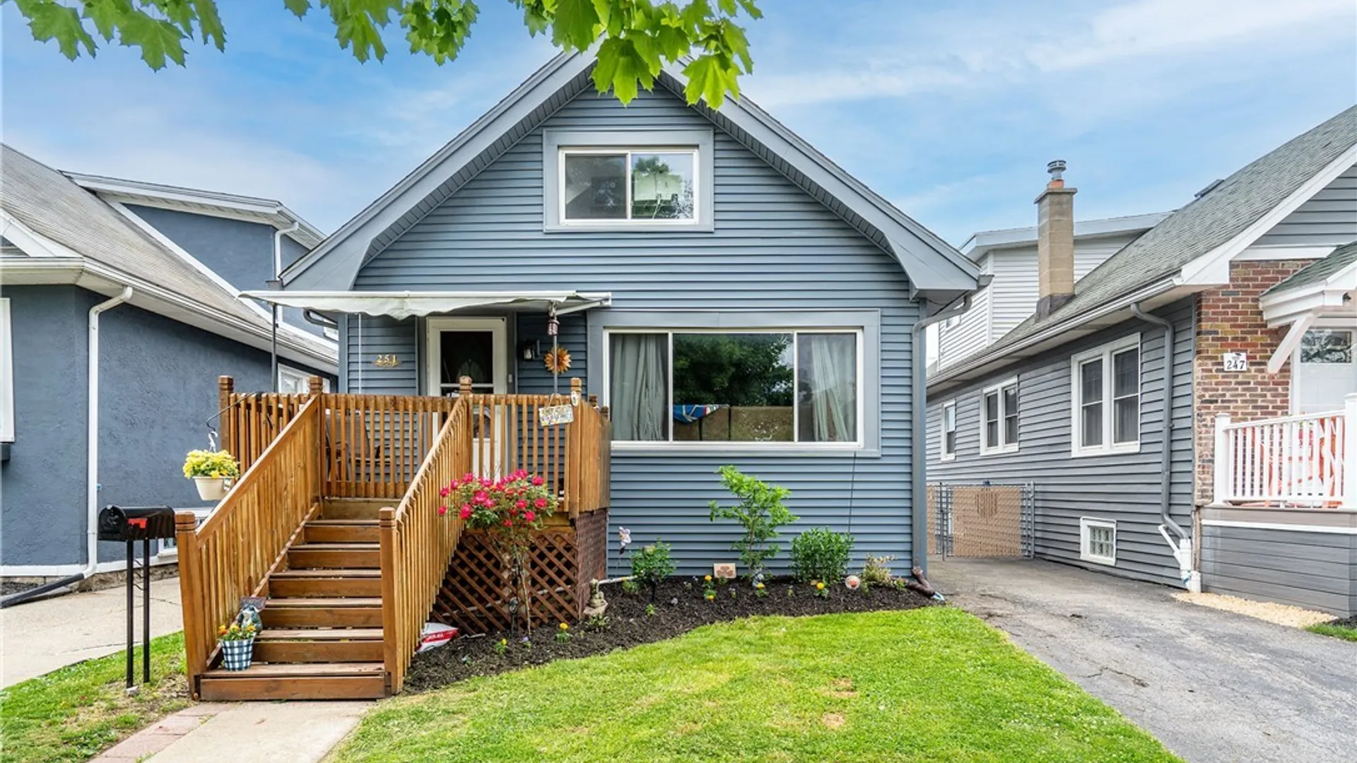 Property at 251 Parkwood Avenue, Tonawanda, NY 14217 2