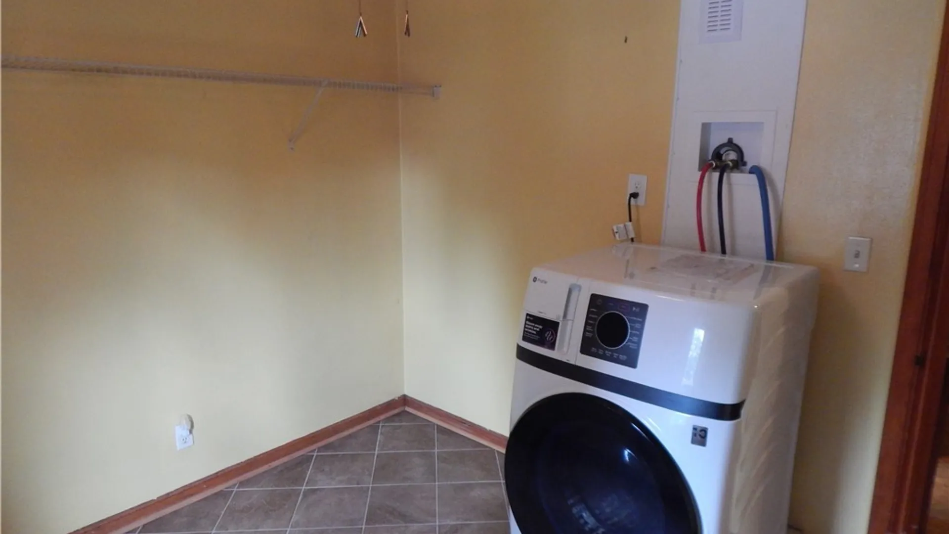 Property at 217 Briggs Street, Syracuse, NY 13208 23