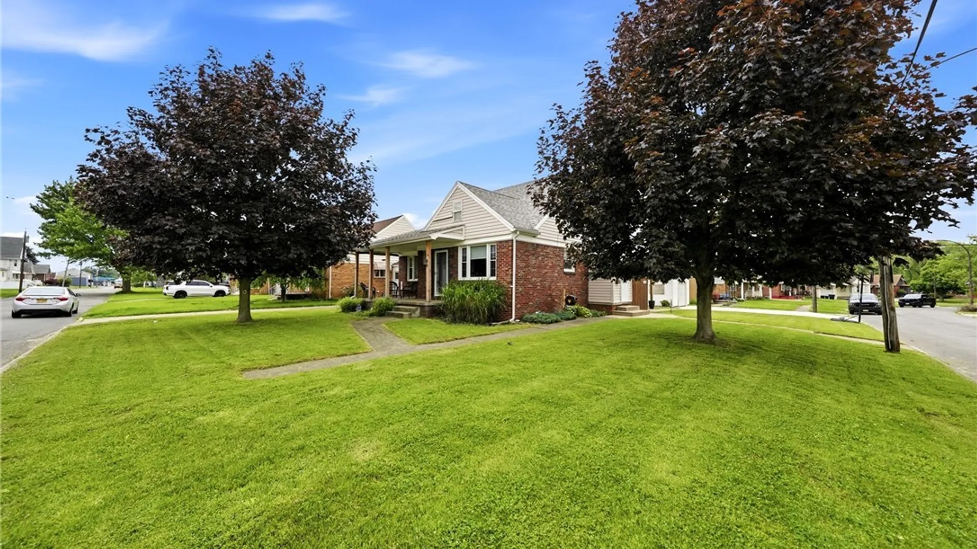 Property at 86 E Milnor Avenue, Lackawanna, NY 14218 5