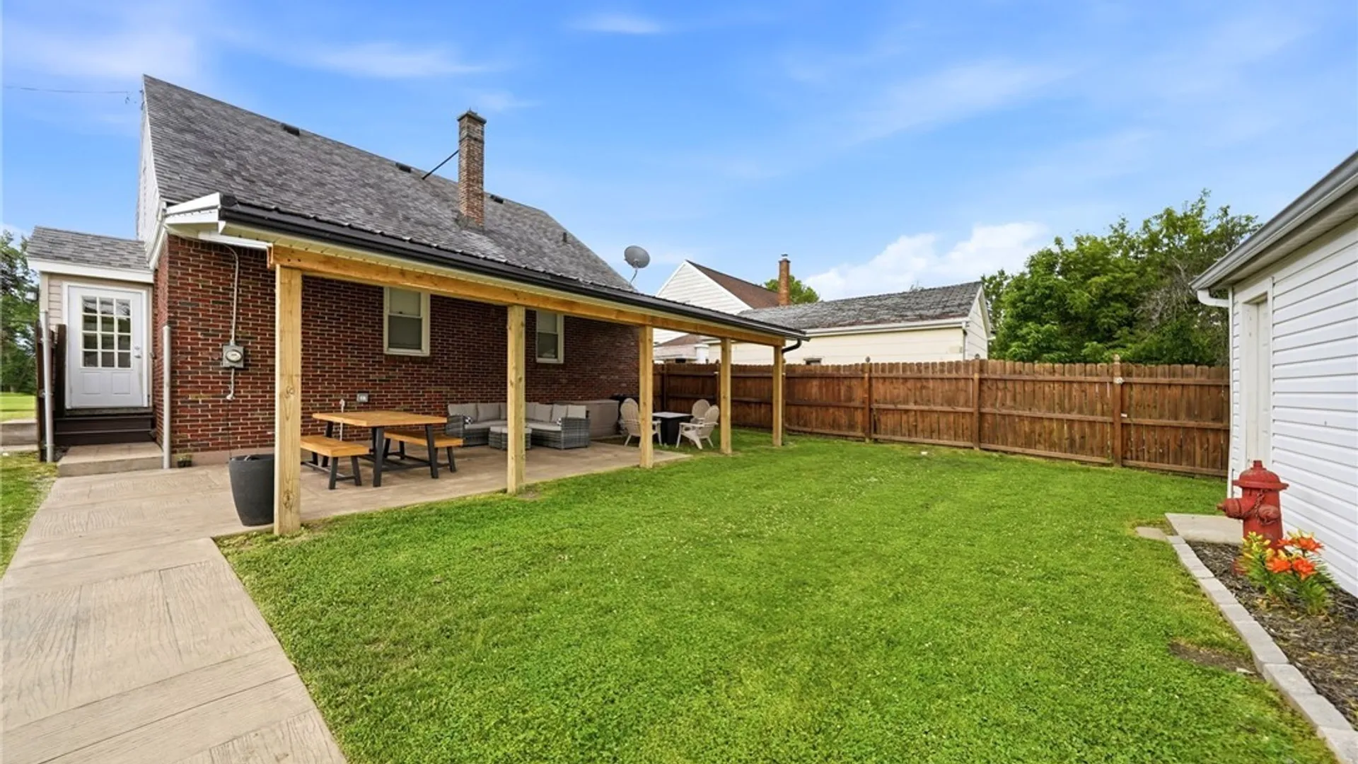 Property at 86 E Milnor Avenue, Lackawanna, NY 14218 6