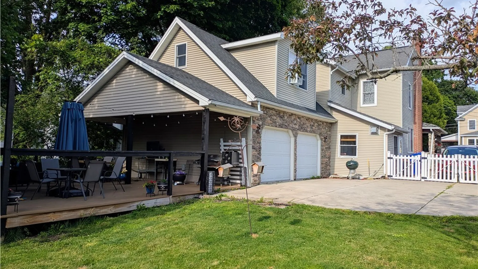 Property at 20 Hoag Avenue, Newstead, NY 14001 19
