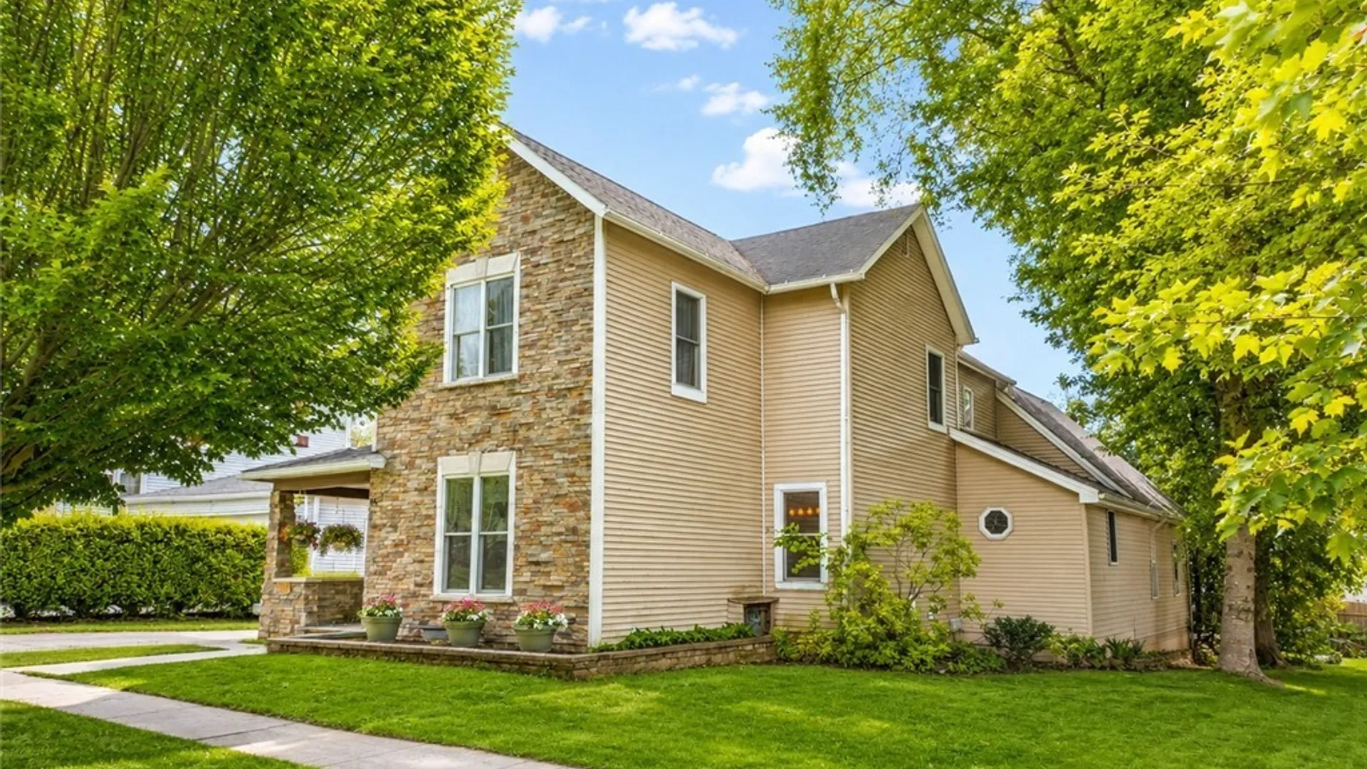 Property at 20 Hoag Avenue, Newstead, NY 14001 2