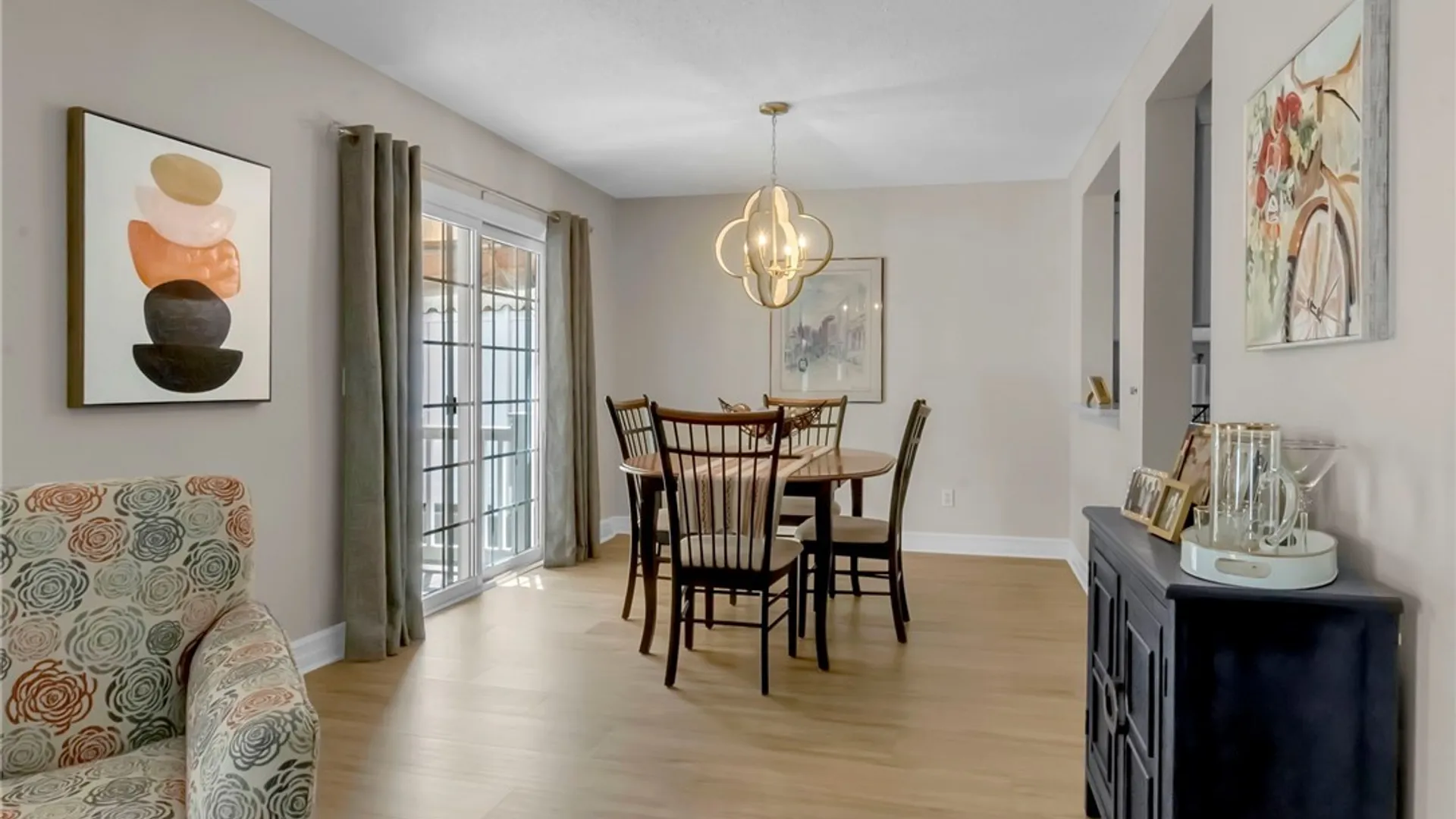 Property at 404 Forest Edge Drive, Amherst, NY 14051 12