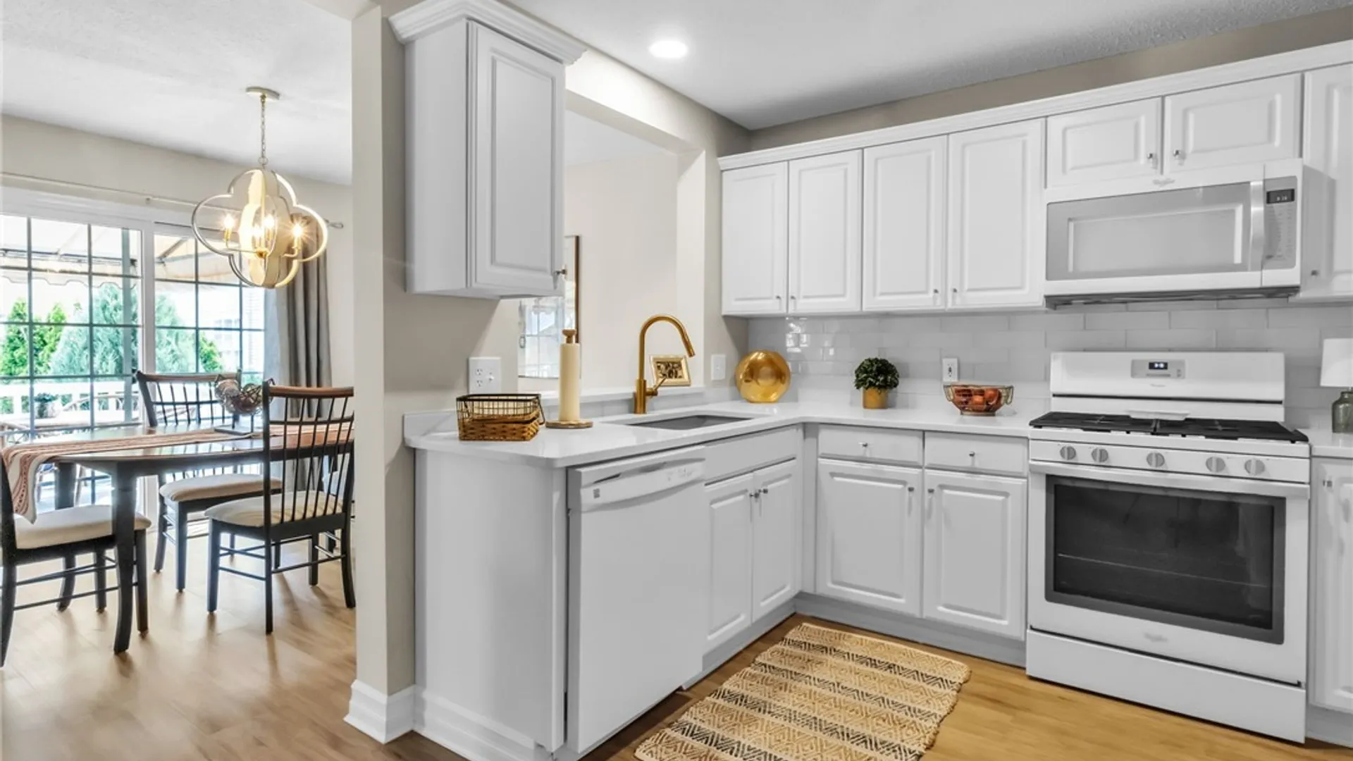 Property at 404 Forest Edge Drive, Amherst, NY 14051 17