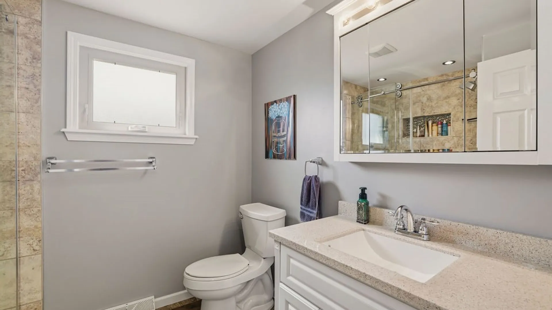Property at 102 N Seine Drive, Cheektowaga, NY 14227 17
