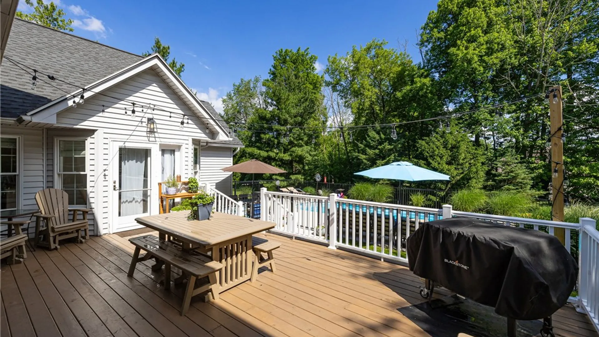 Property at 45 Olde Prestwick, Perinton, NY 14526 10