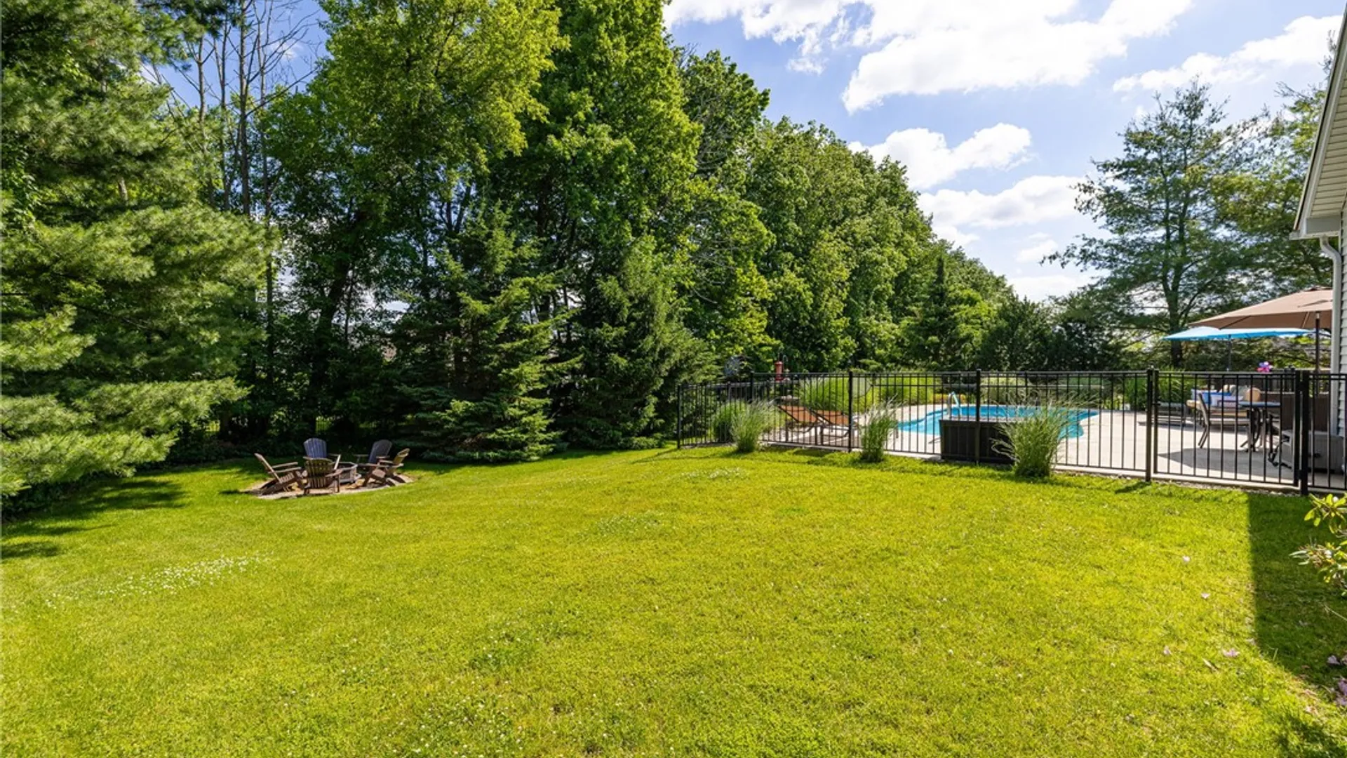 Property at 45 Olde Prestwick, Perinton, NY 14526 43