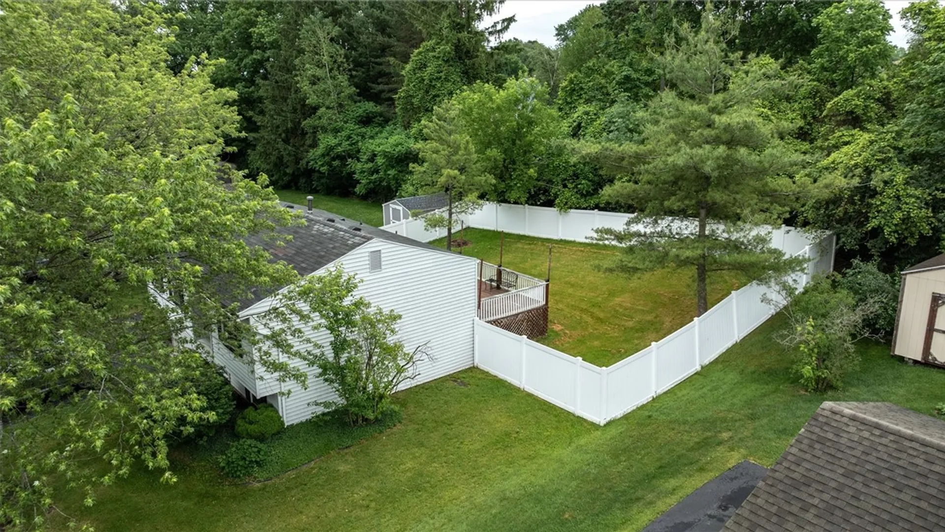 Property at 16 Falcon Drive, Henrietta, NY 14586 31