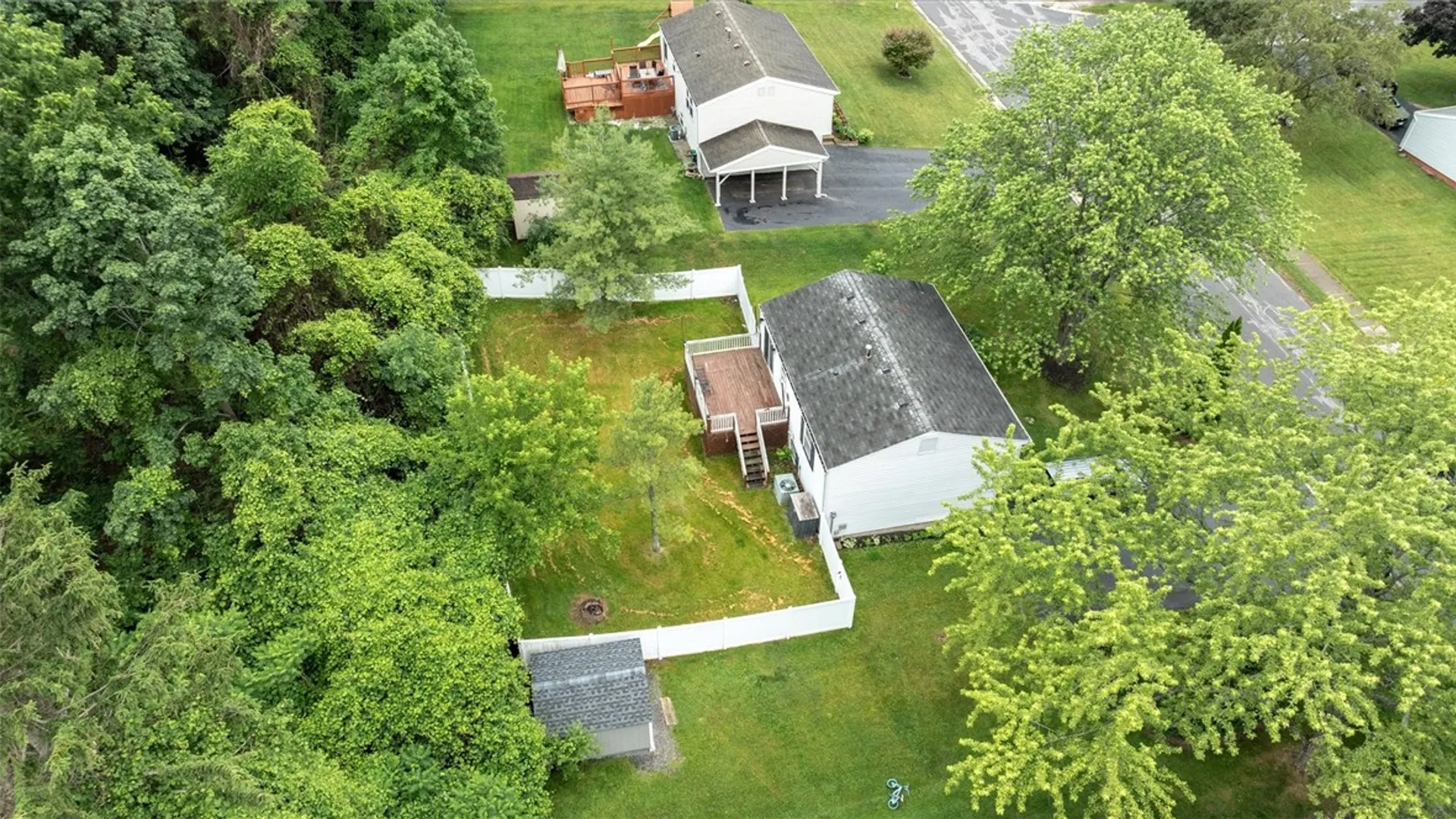 Property at 16 Falcon Drive, Henrietta, NY 14586 34