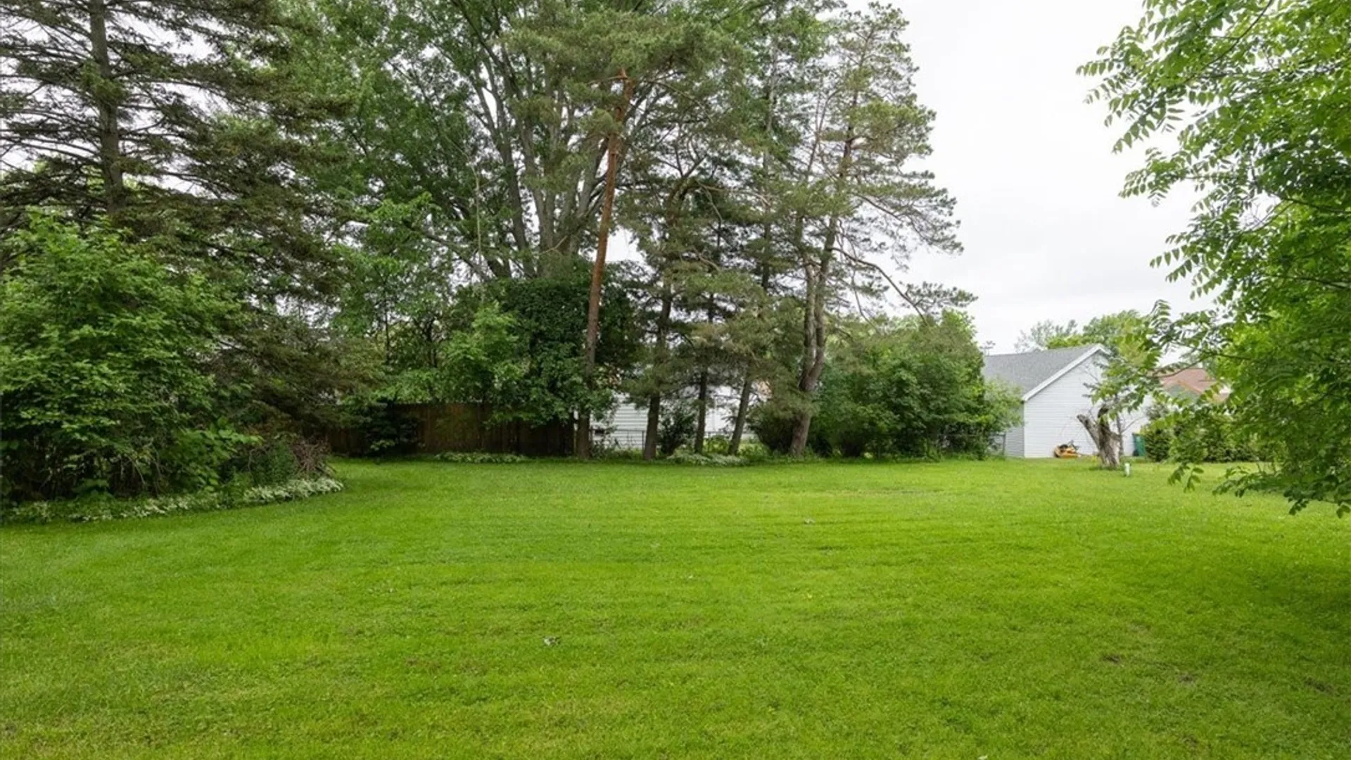 Property at 6168 Mckinley Parkway, Hamburg, NY 14075 25