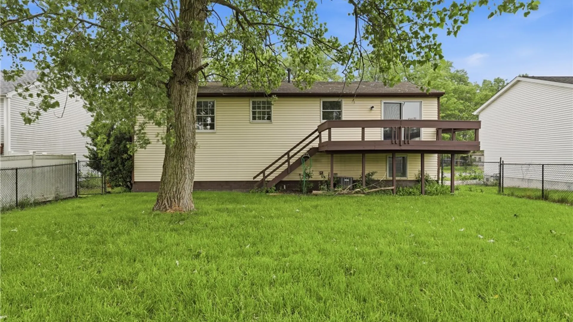 Property at 163 Losson Road, Cheektowaga, NY 14227 37