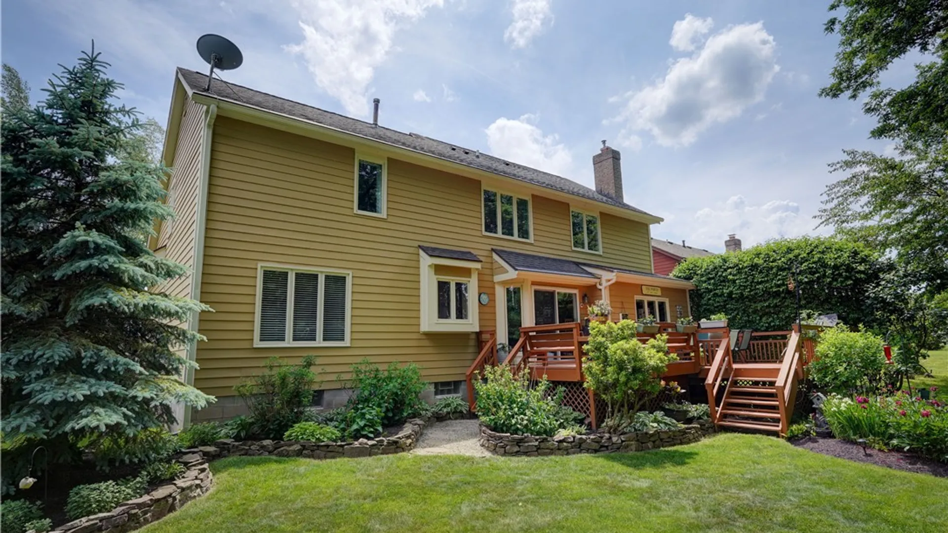 Property at 244 Melwood Dr, Greece, NY 14626 38