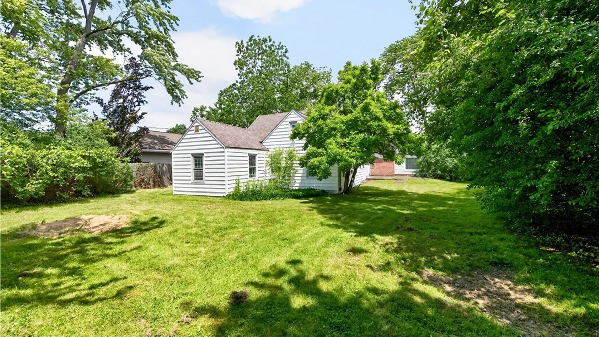 Property at 20 New Amsterdam Avenue, Buffalo, NY 14216 24