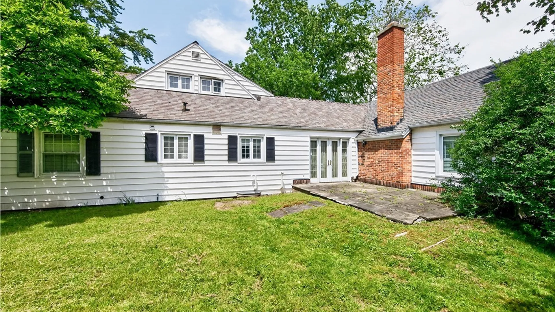 Property at 20 New Amsterdam Avenue, Buffalo, NY 14216 27