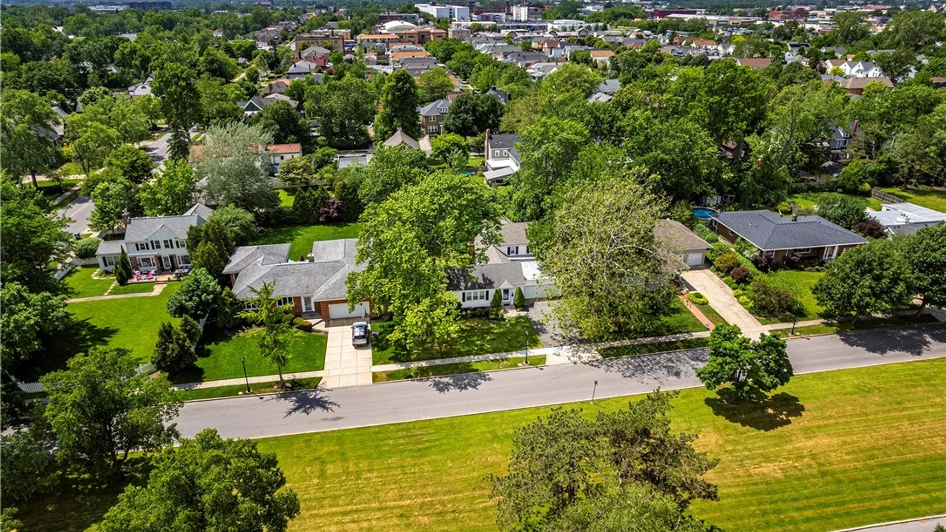 Property at 20 New Amsterdam Avenue, Buffalo, NY 14216 30